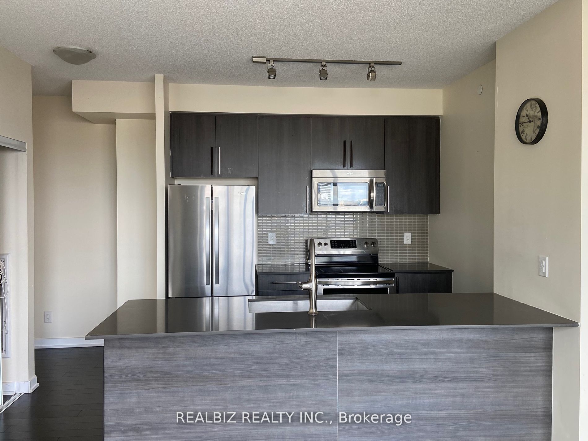 4011 Brickstone Mews E 805, Mississauga, ON L5B 0J7 photo 4
