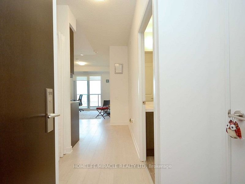 8 Nahani Way 1918, Mississauga, ON L4Z 4J8 photo 5