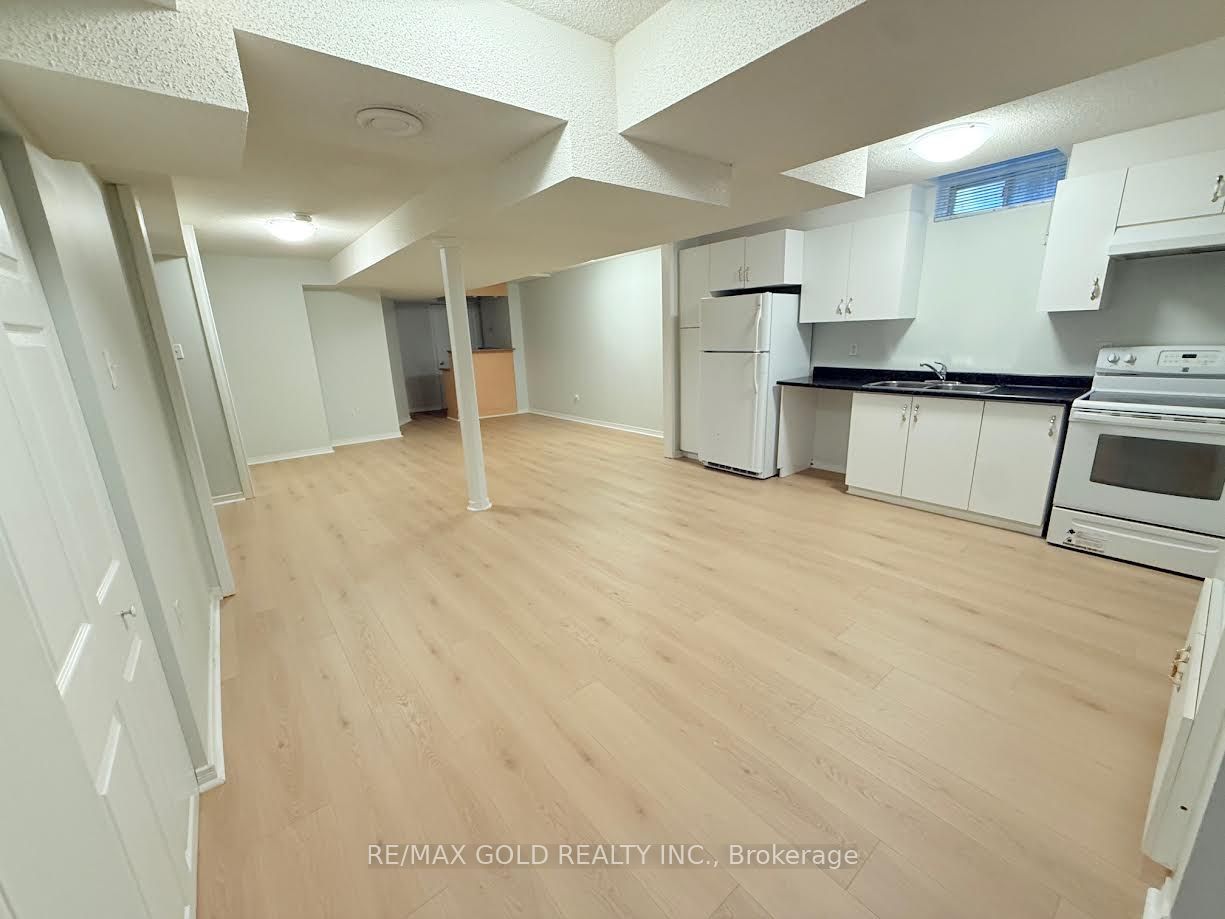 5444 Razorbill Court Basement, Mississauga, ON L5V 2C9 photo 3