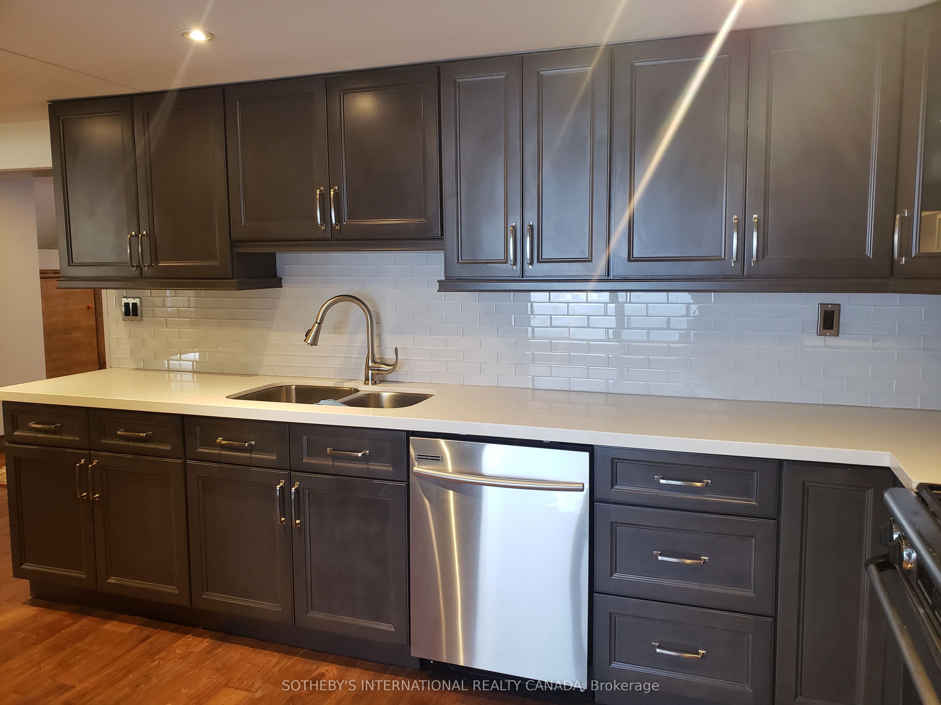 6 Bell Royal Court Lower, Toronto, ON M9A 4G6 photo 5