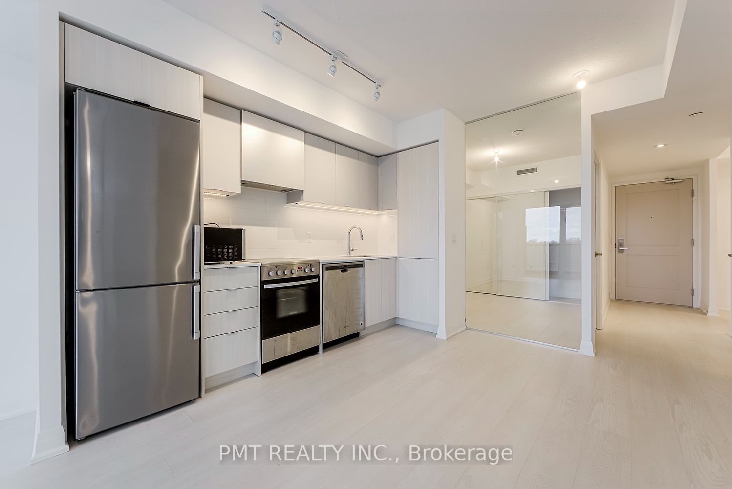 10 Gibbs Road 614, Toronto, ON M9B 0E2 photo 5