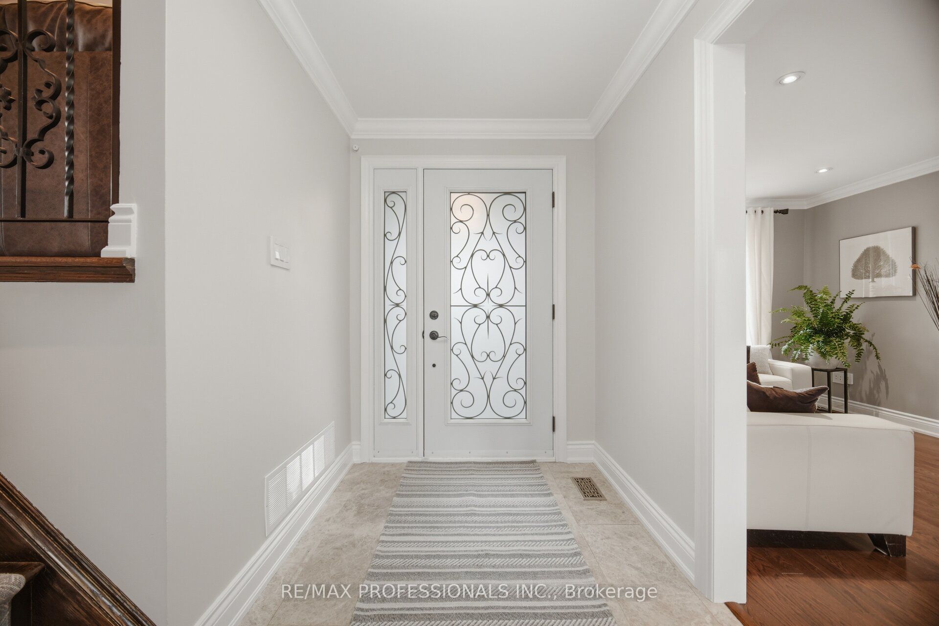 1062 Mississauga Valley Boulevard, Mississauga, ON L5A 3J4 photo 5