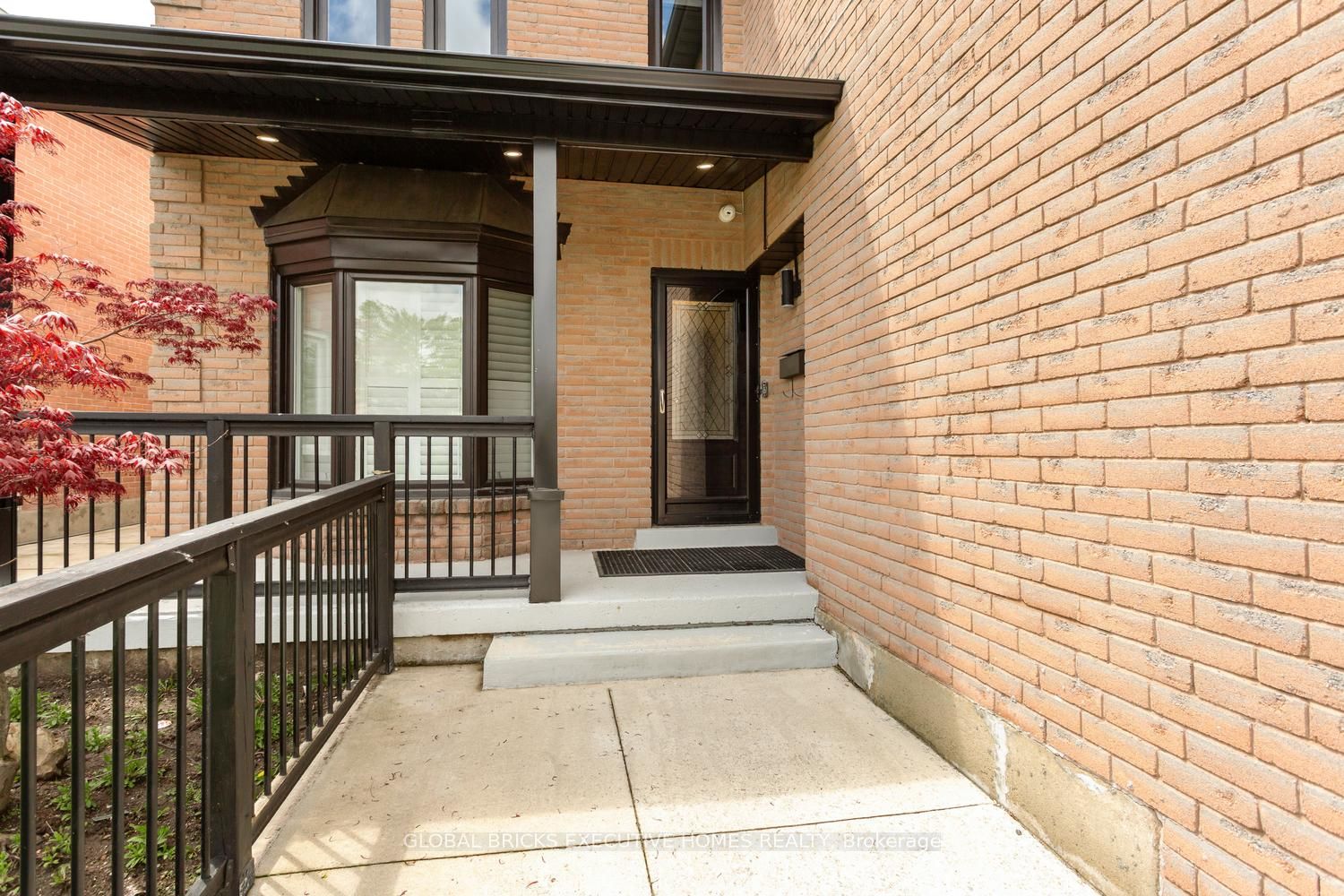 5952 Grossbeak Drive, Mississauga, ON L5N 6B3 photo 4