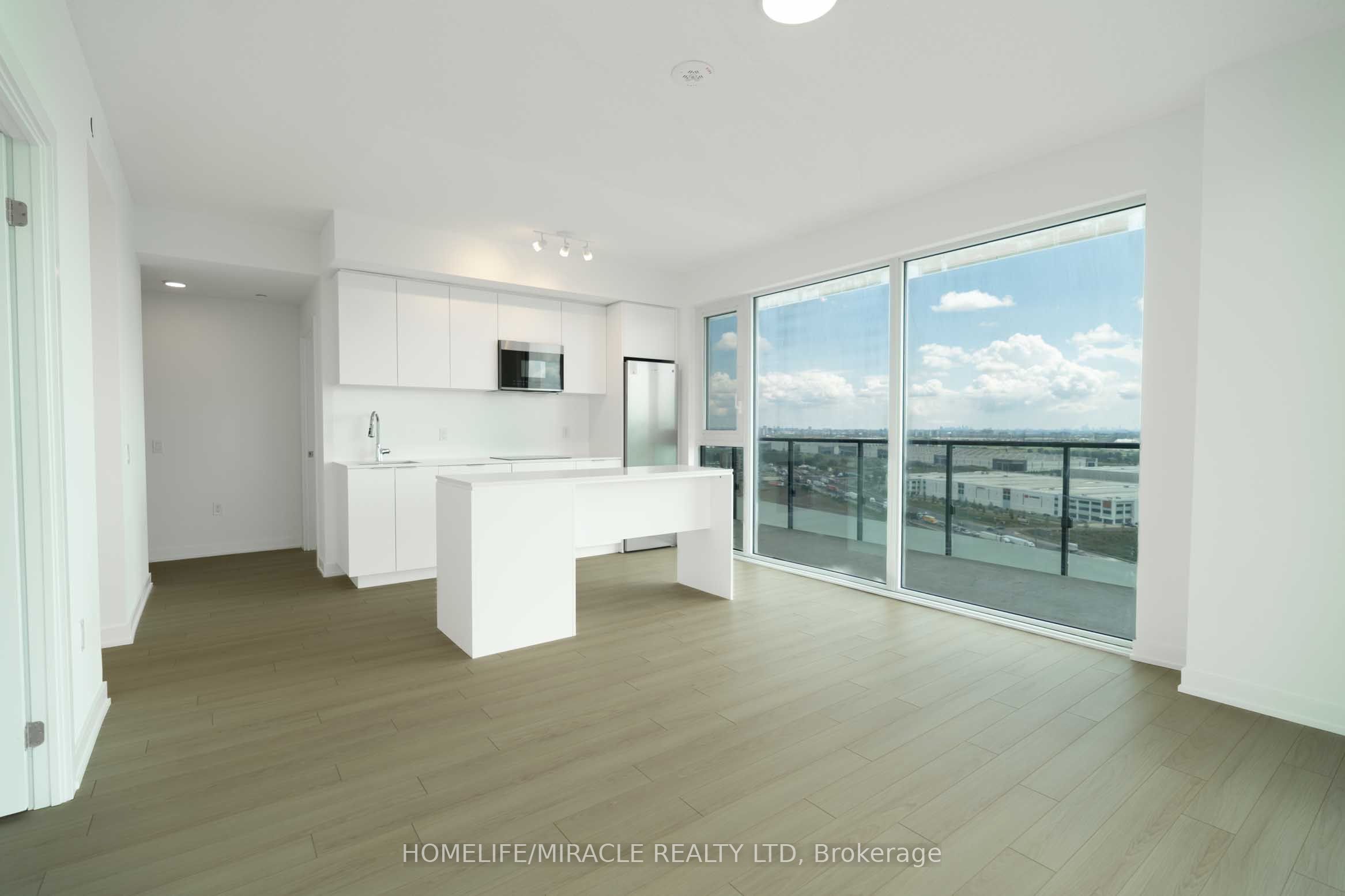 15 Skyridge Drive 1604, Brampton, ON L6P 4S3 photo 4
