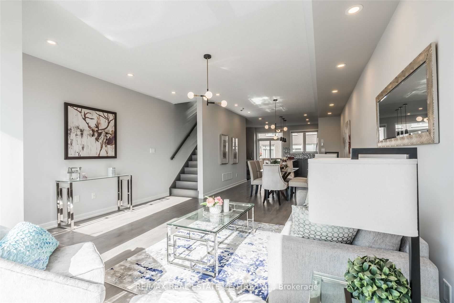 181 Sabina Drive, Oakville, ON L6H 0L4 photo 5