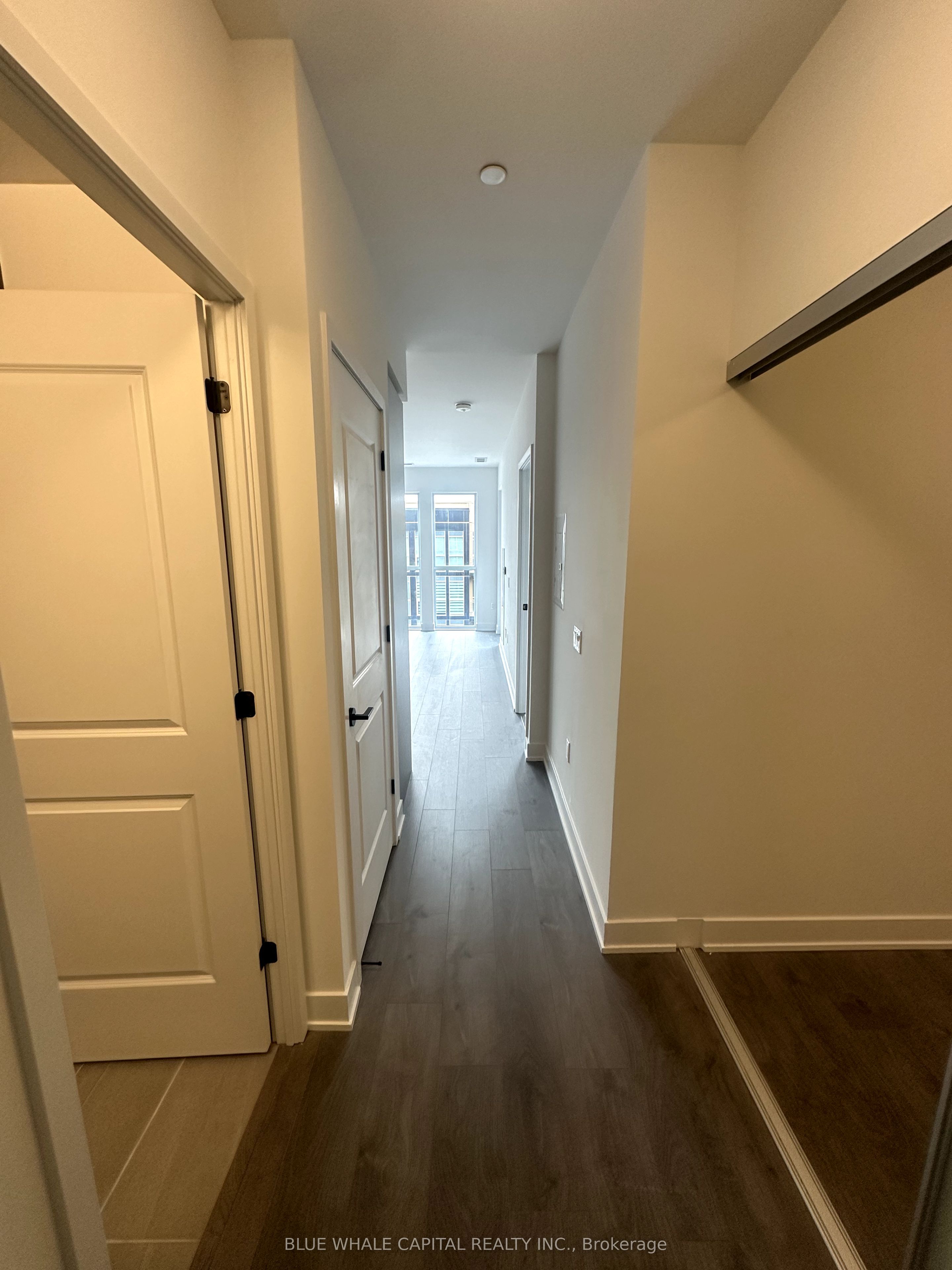 2333 Khalsa Gate 810, Oakville, ON L7M 0X7 photo 2