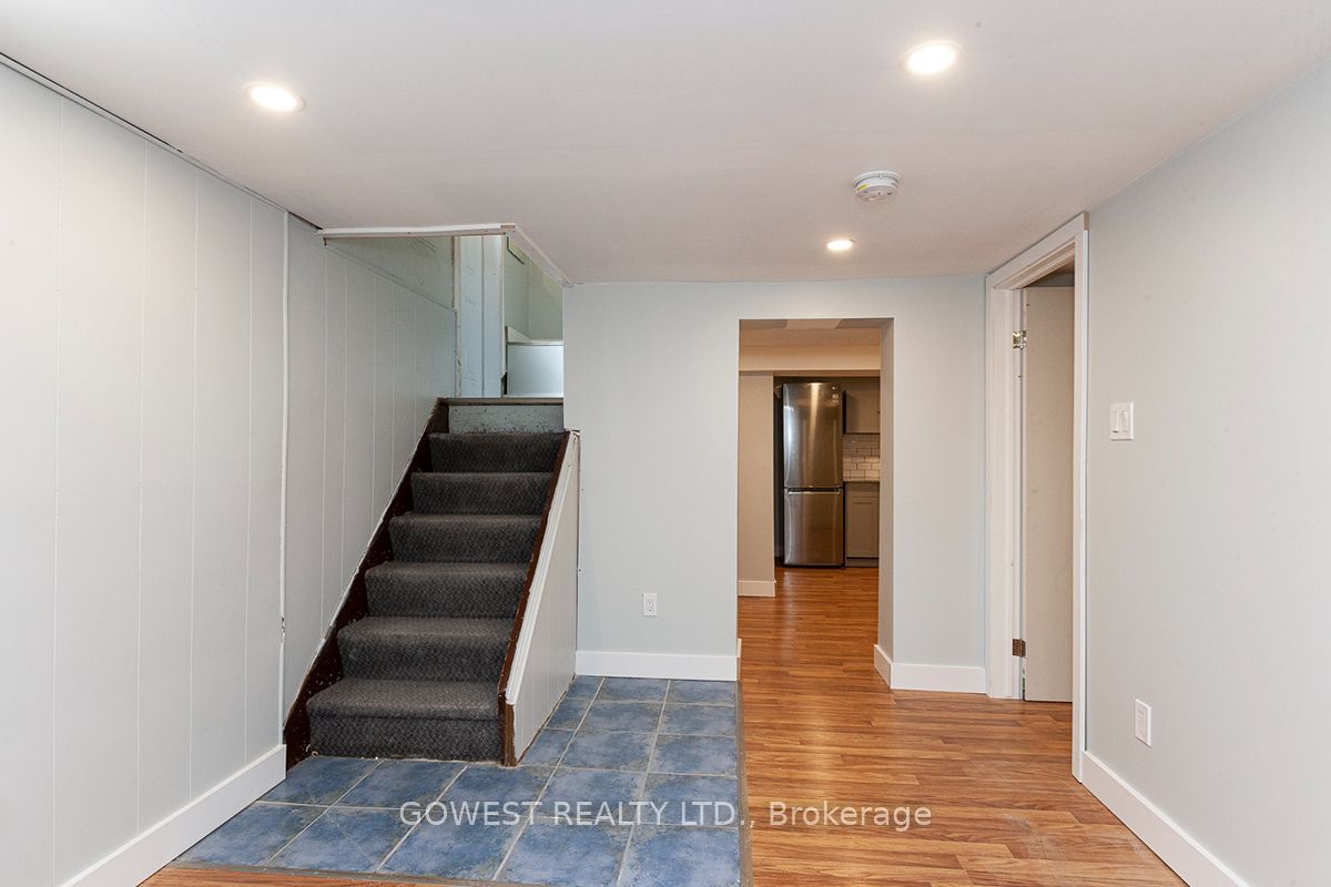 480 Jane Street 2, Toronto, ON M6S 4A2 photo 4
