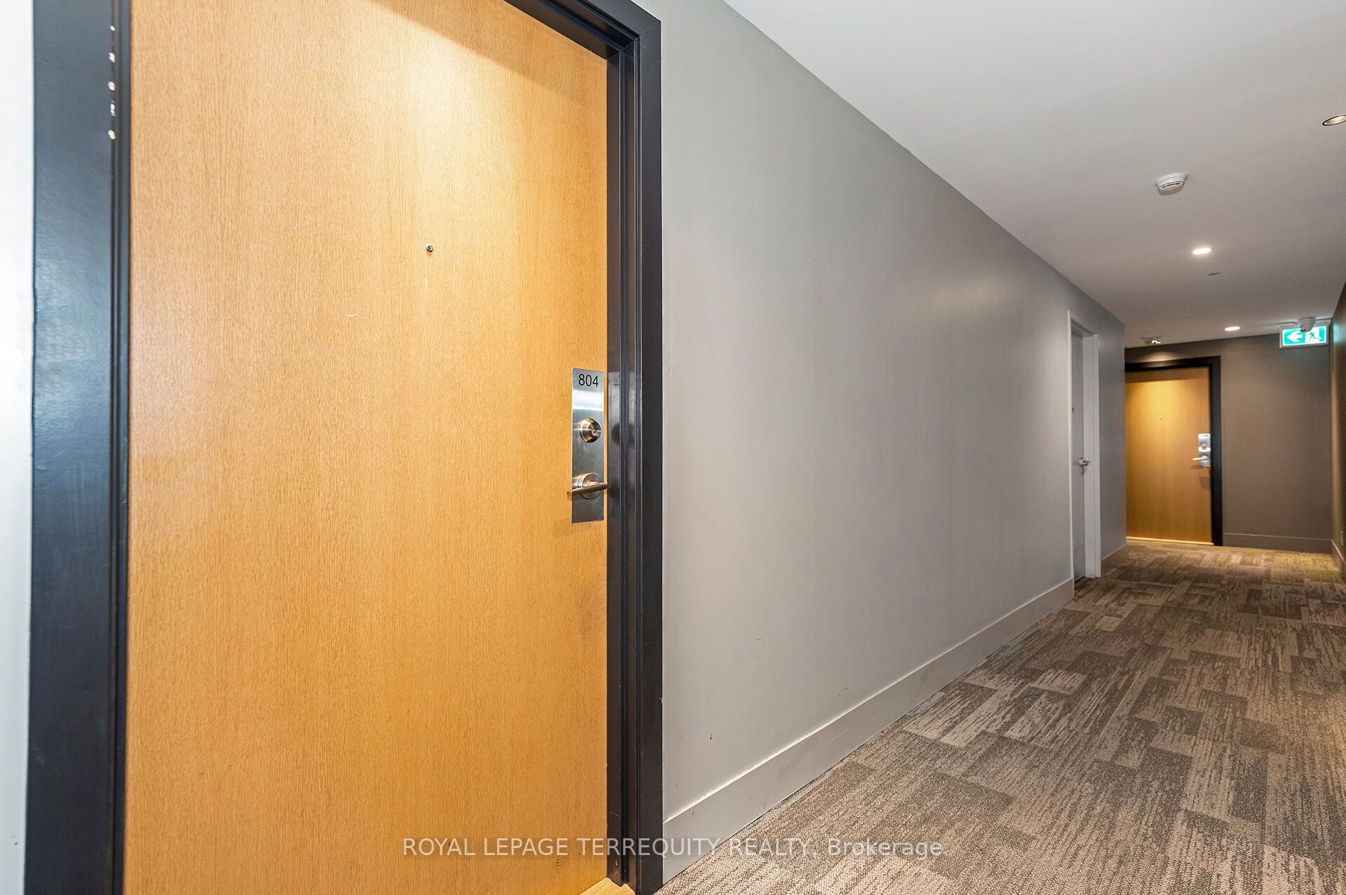1787 St Clair Avenue W 804, Toronto, ON M6N 0B7 photo 5