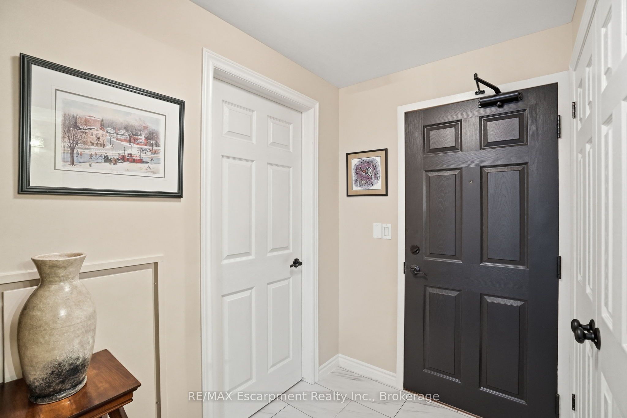 5188 Lakeshore Road 310, Burlington, ON L7L 6P4 photo 3