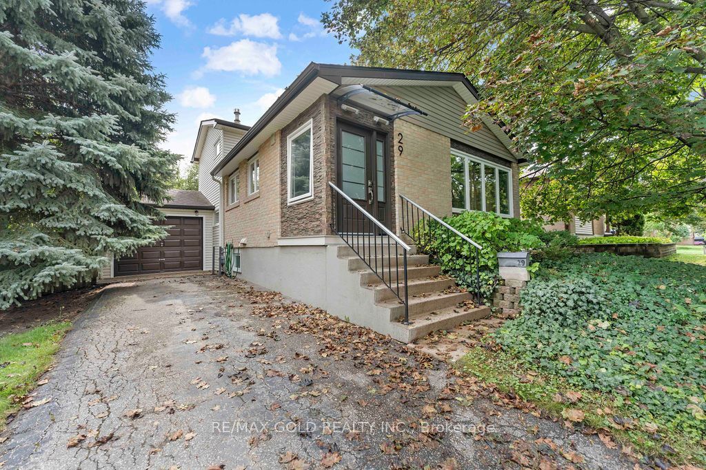 29 Carberry Crescent, Brampton, ON L6V 2G1 photo 2
