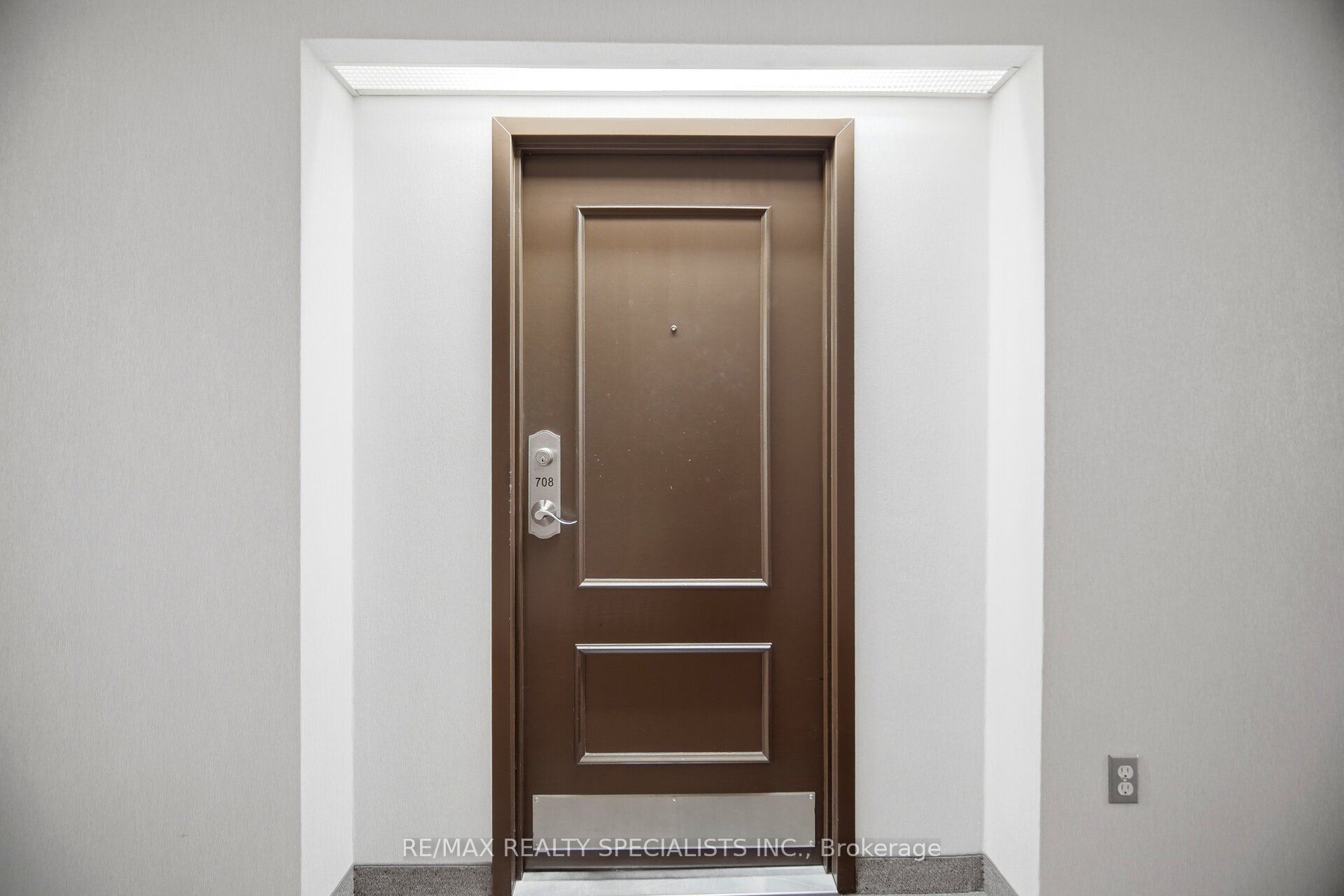 1 Rowntree Drive 708, Toronto, ON M9V 5G7 photo 5