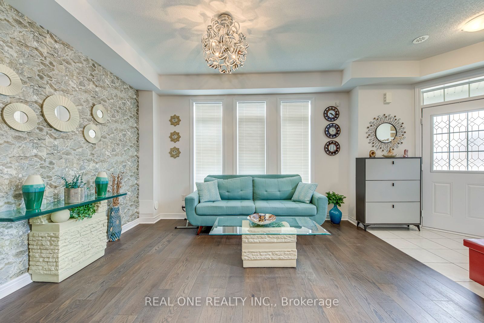 3310 Erasmum Street, Oakville, ON L6M 1S3 photo 4