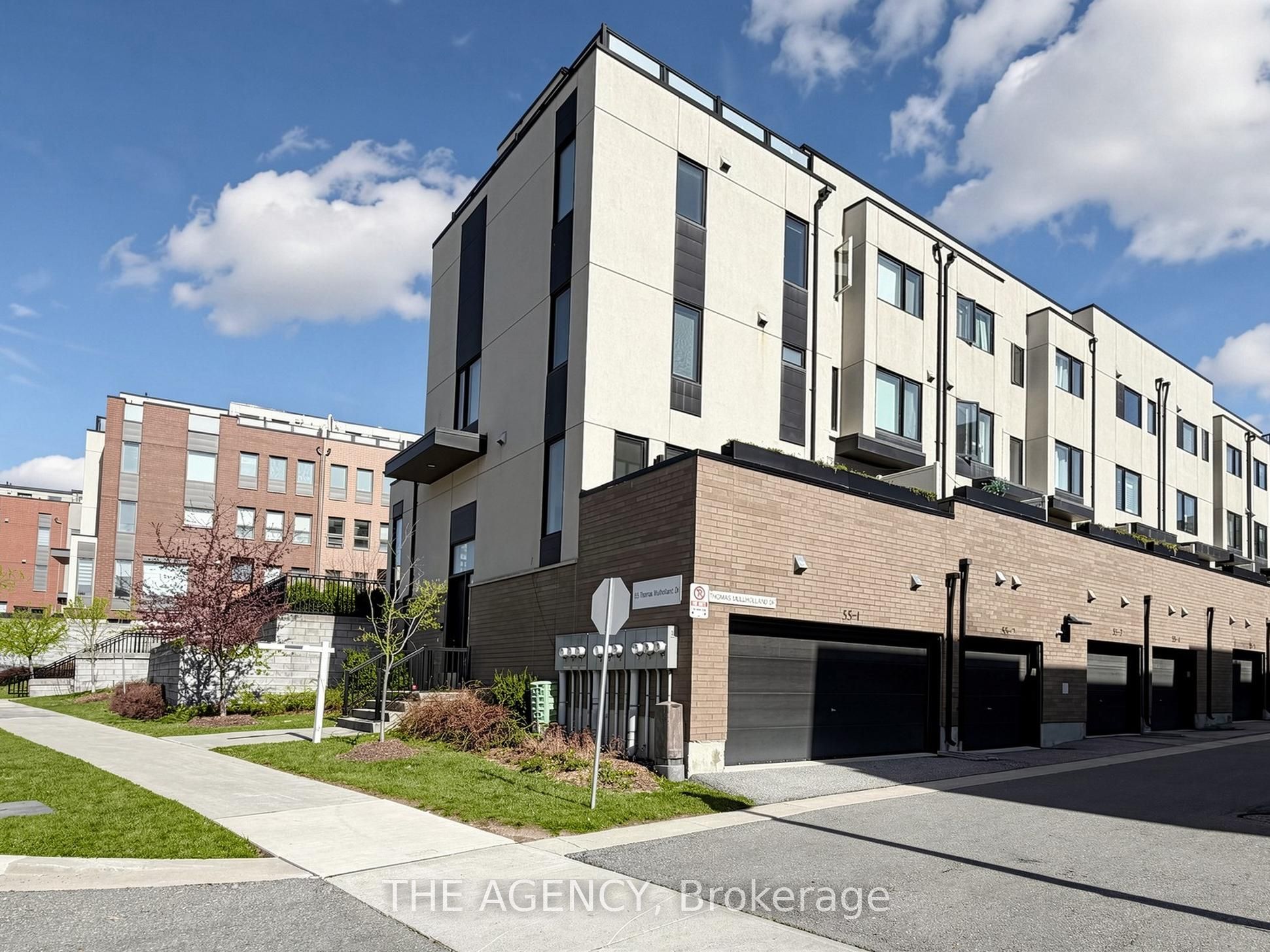 55 Thomas Mulholland Drive 1, Toronto, ON M3K 0A7 photo 2
