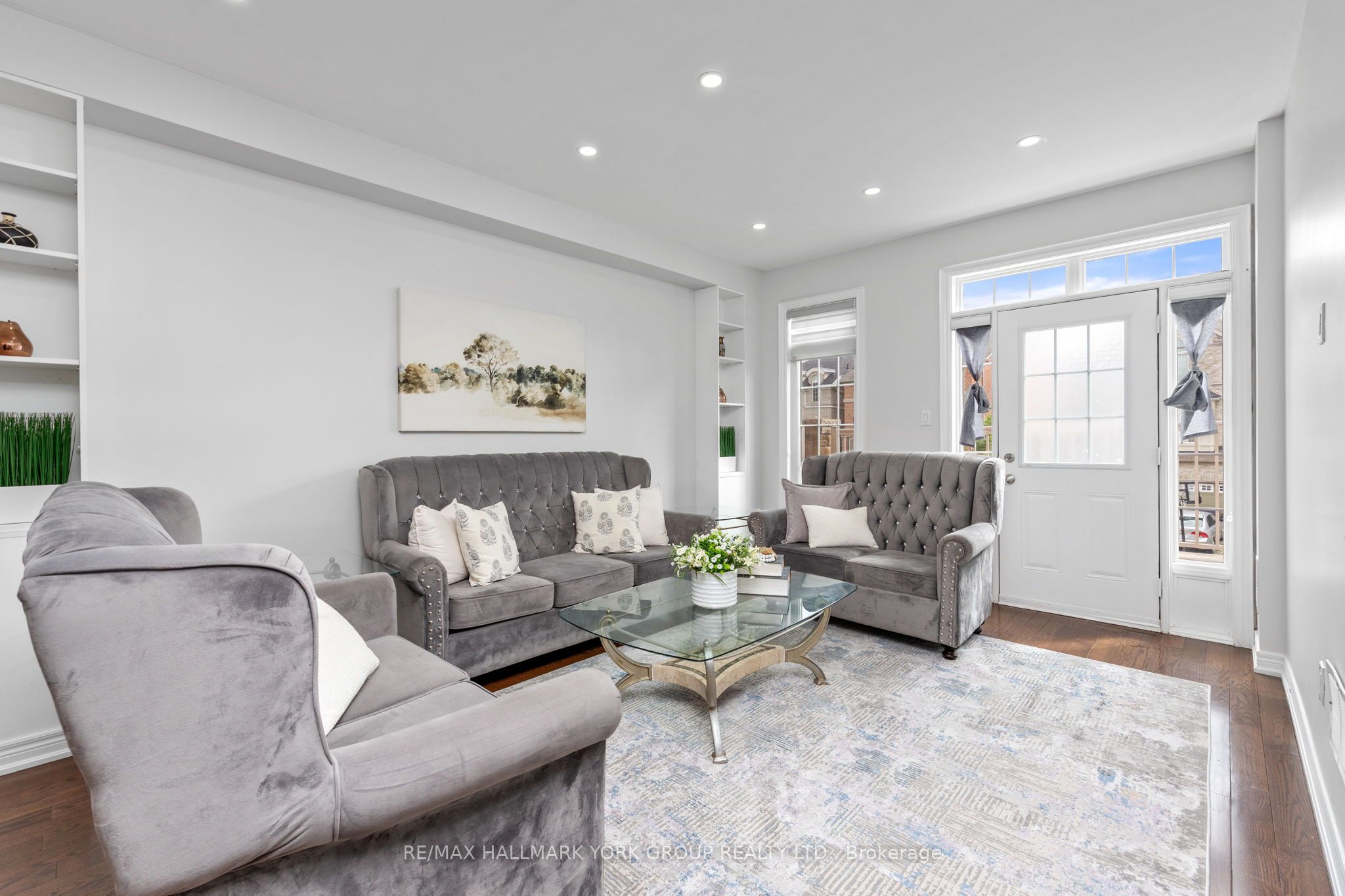 162 Bob Yuill Drive, Toronto, ON M9M 0B1 photo 3