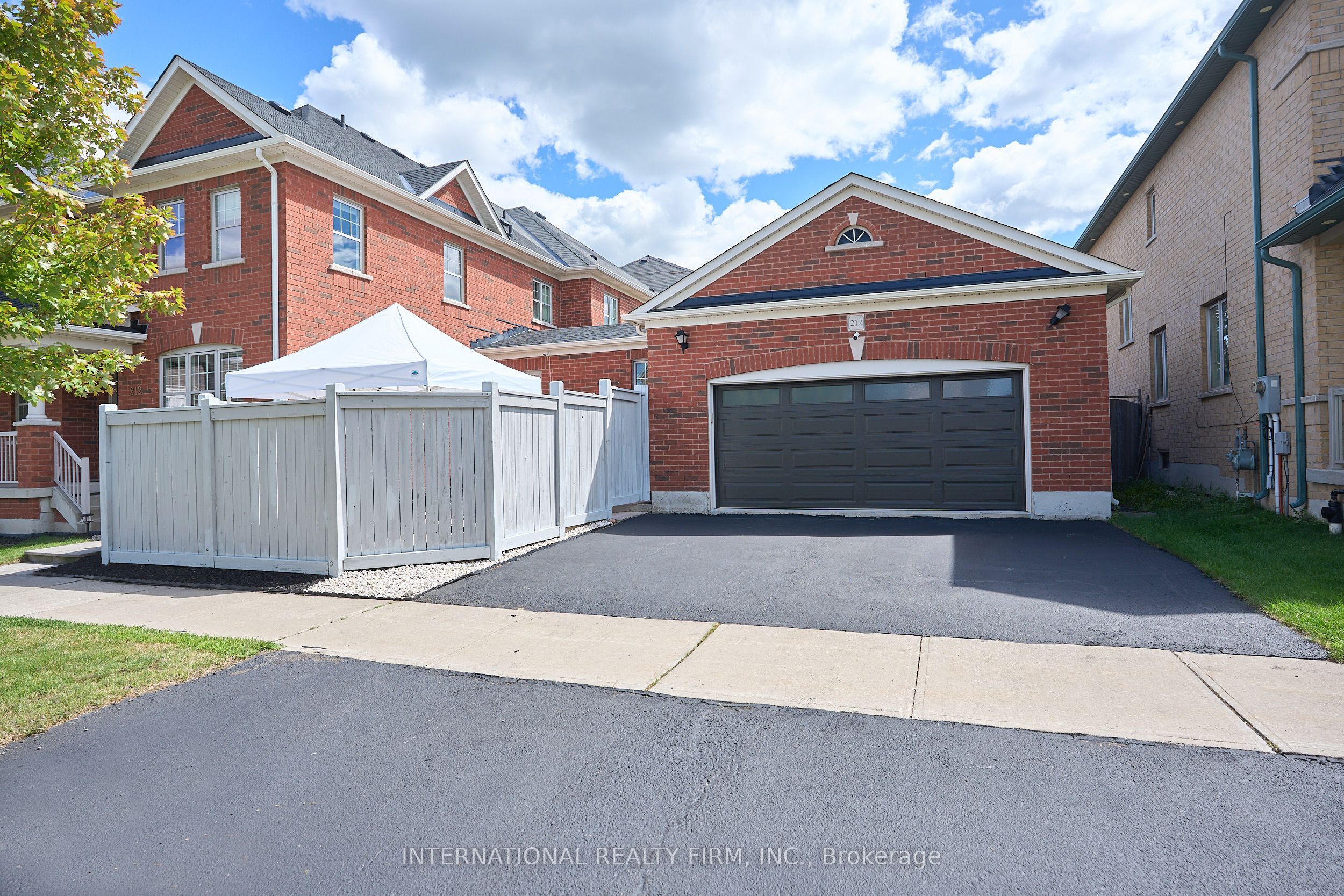 212 Pringle Avenue, Milton, ON L9T 7A1 photo 4