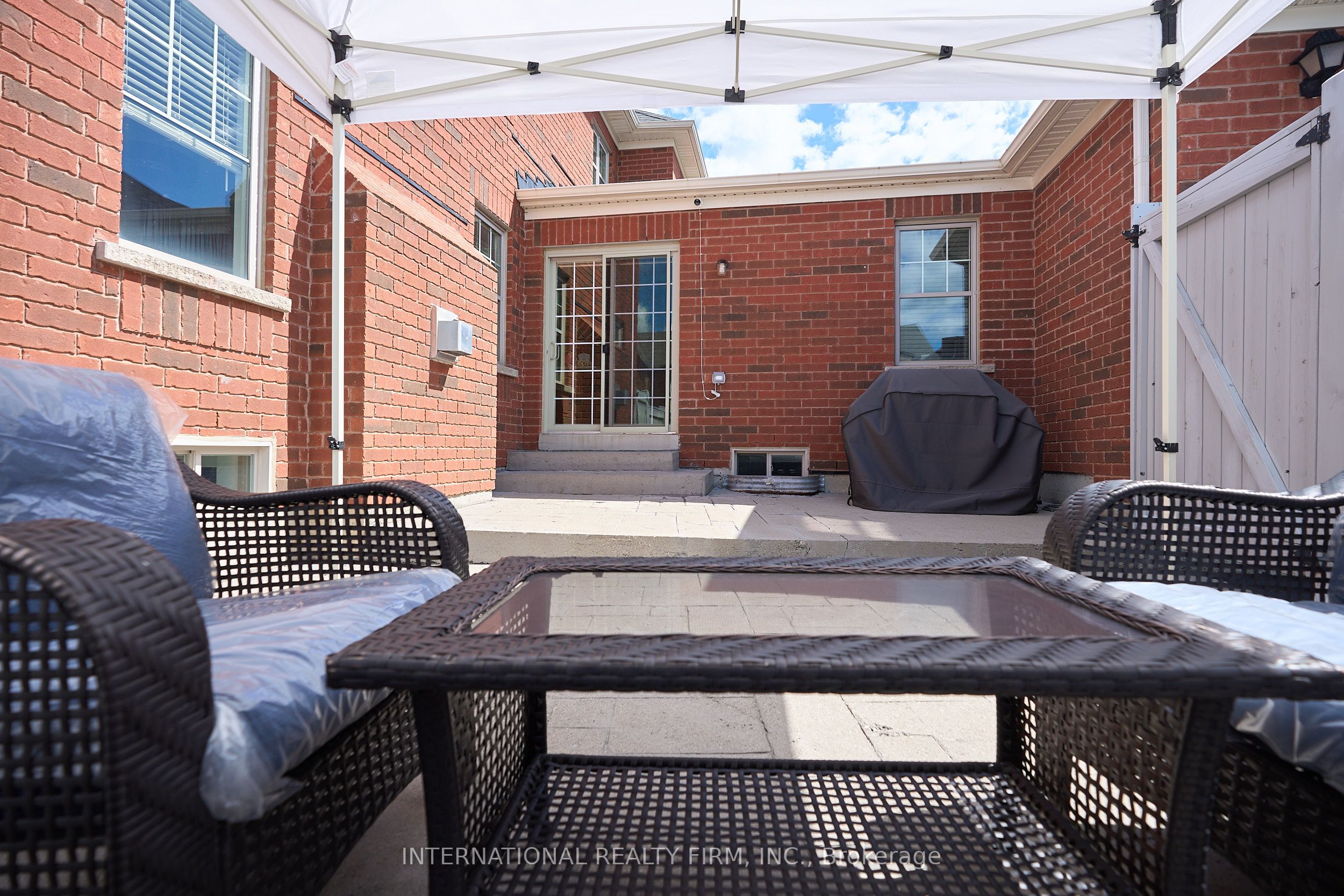 212 Pringle Avenue, Milton, ON L9T 7A1 photo 5