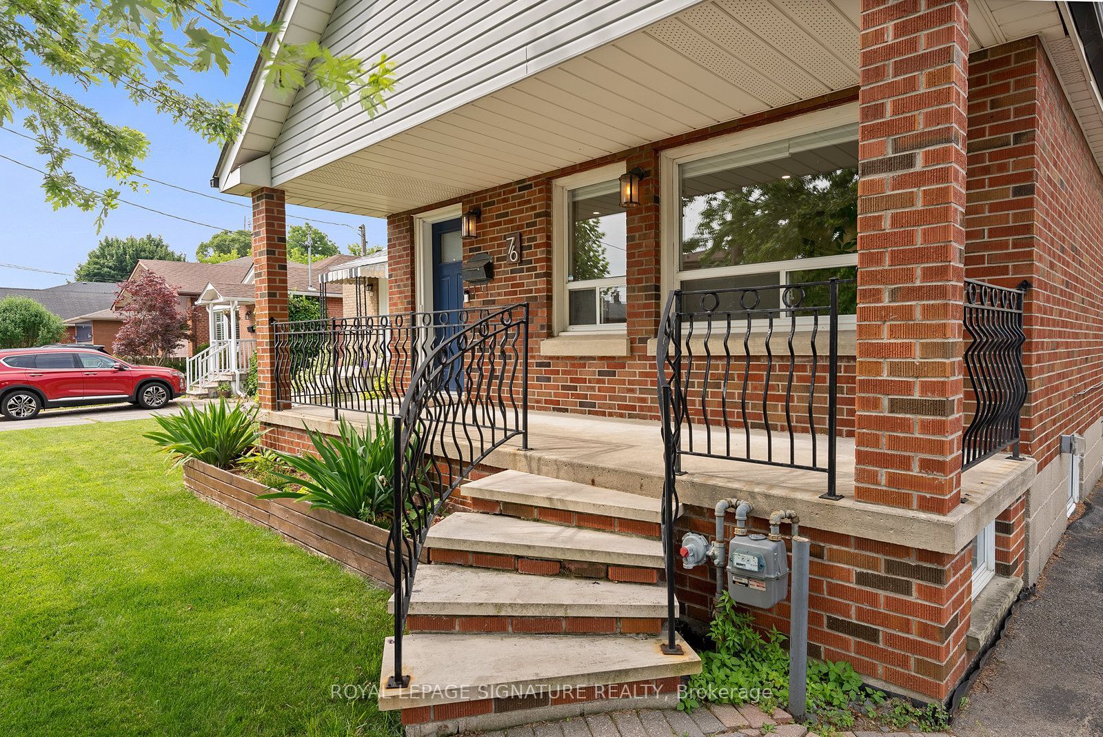 76 Foch Avenue, Toronto, ON M8W 3X4 photo 4