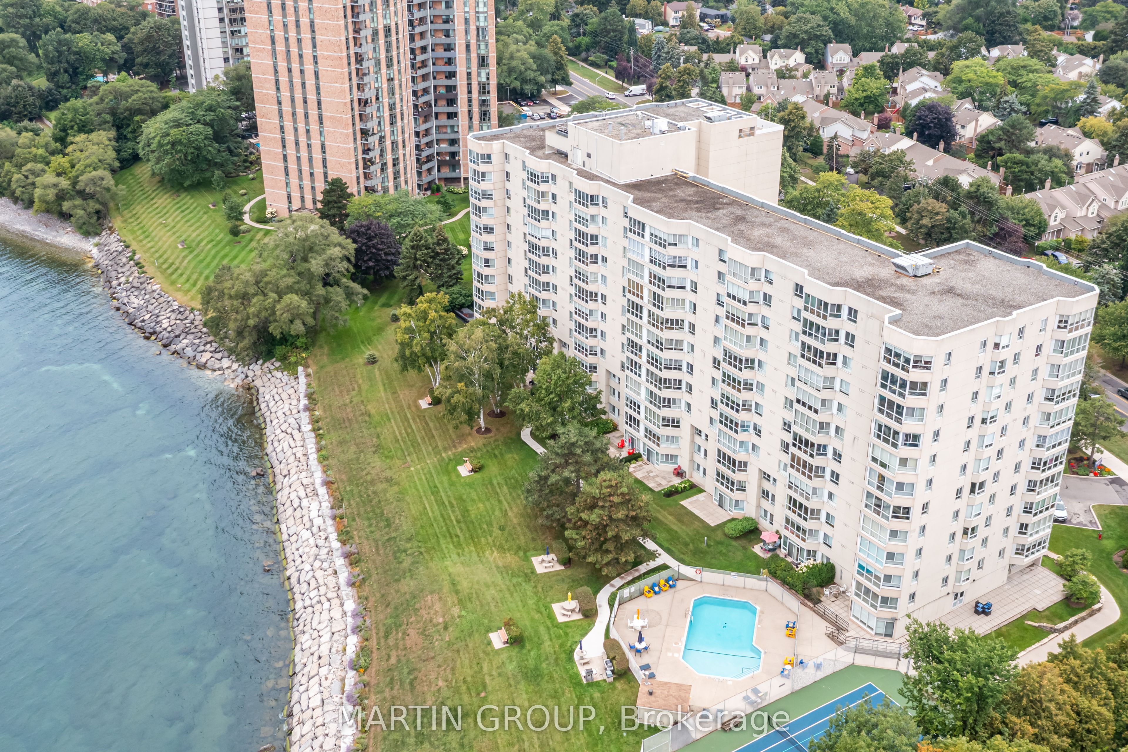 5280 Lakeshore Road 1102, Burlington, ON L7L 5R1