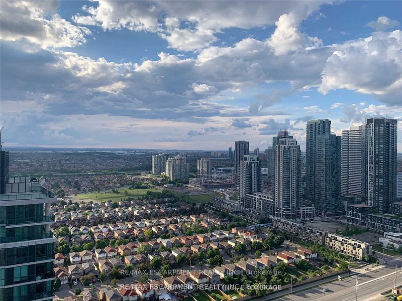 3975 Grand Park Drive 3109, Mississauga, ON L5B 4M6 photo 3