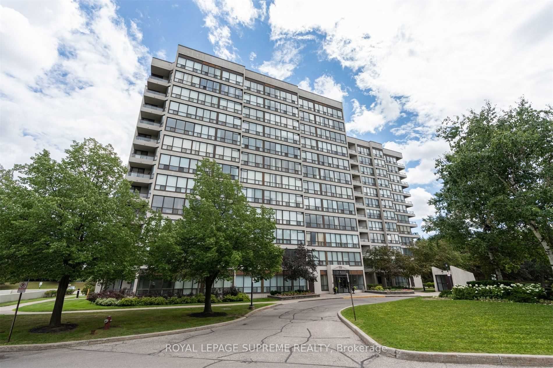 10 Laurelcrest Street N 903, Brampton, ON L6S 5Y3