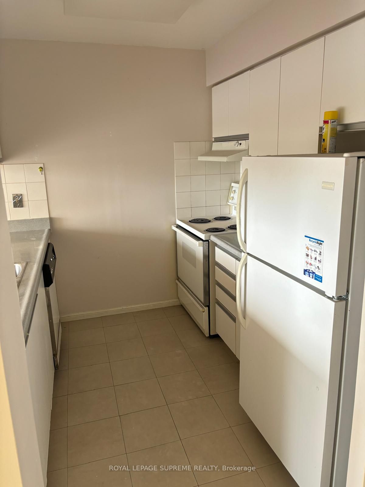 10 Laurelcrest Street N 903, Brampton, ON L6S 5Y3 photo 4