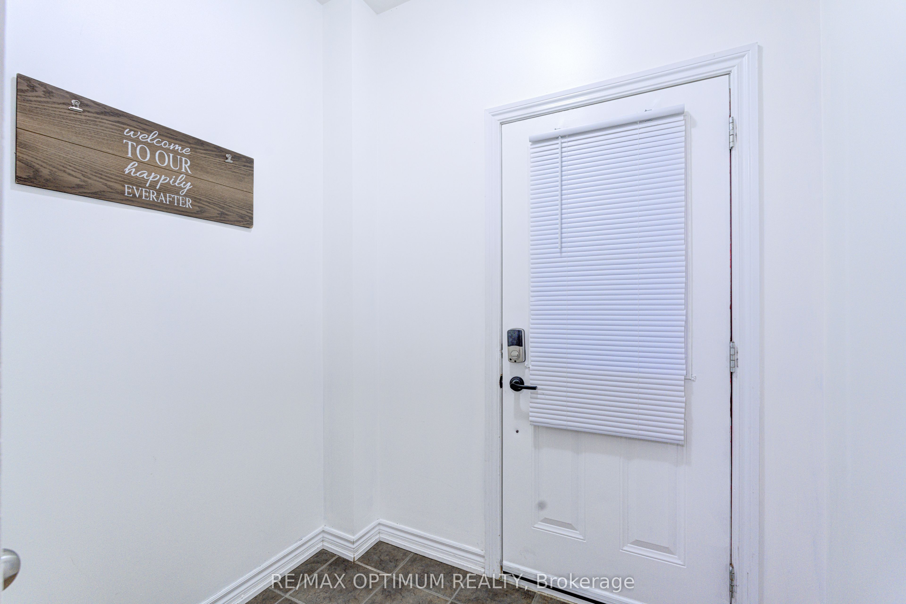 23 Bakewell Street, Brampton, ON L6Y 0P9 photo 2