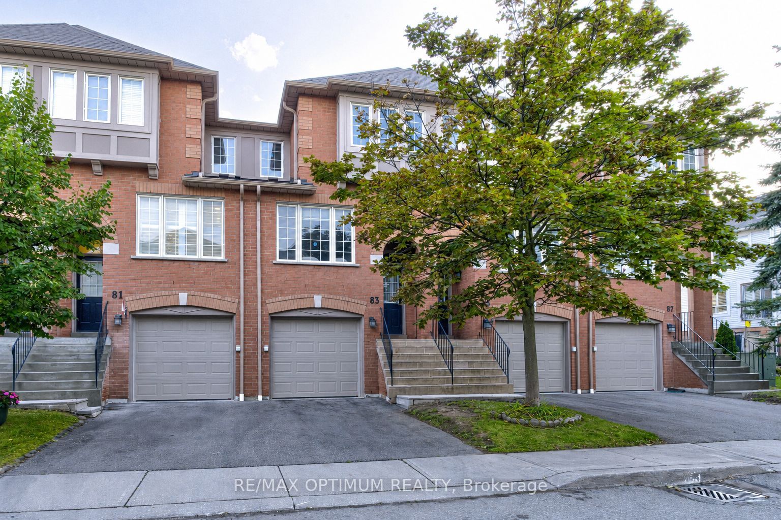 5030 Heatherleigh Avenue 83, Mississauga, ON L5V 2G7 photo 2