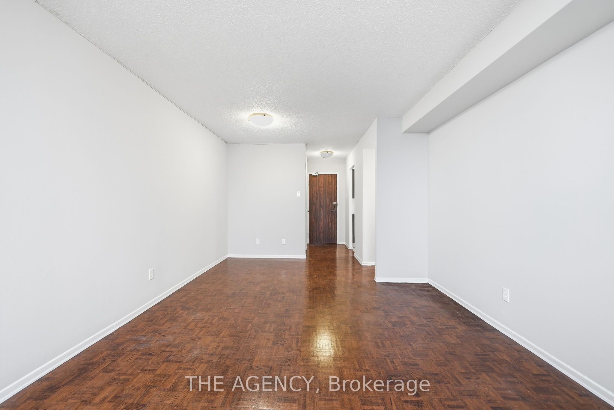 2350 Dundas Street W 2204A, Toronto, ON M6P 4B1
