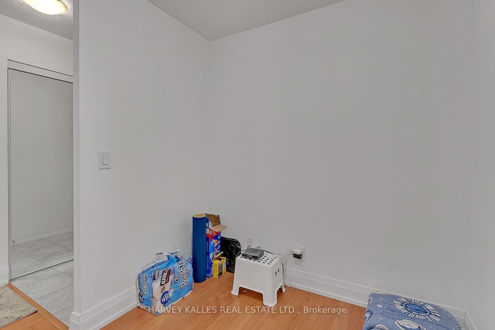 1060 Sheppard Avenue W 1021, Toronto, ON M3J 0G7 photo 5