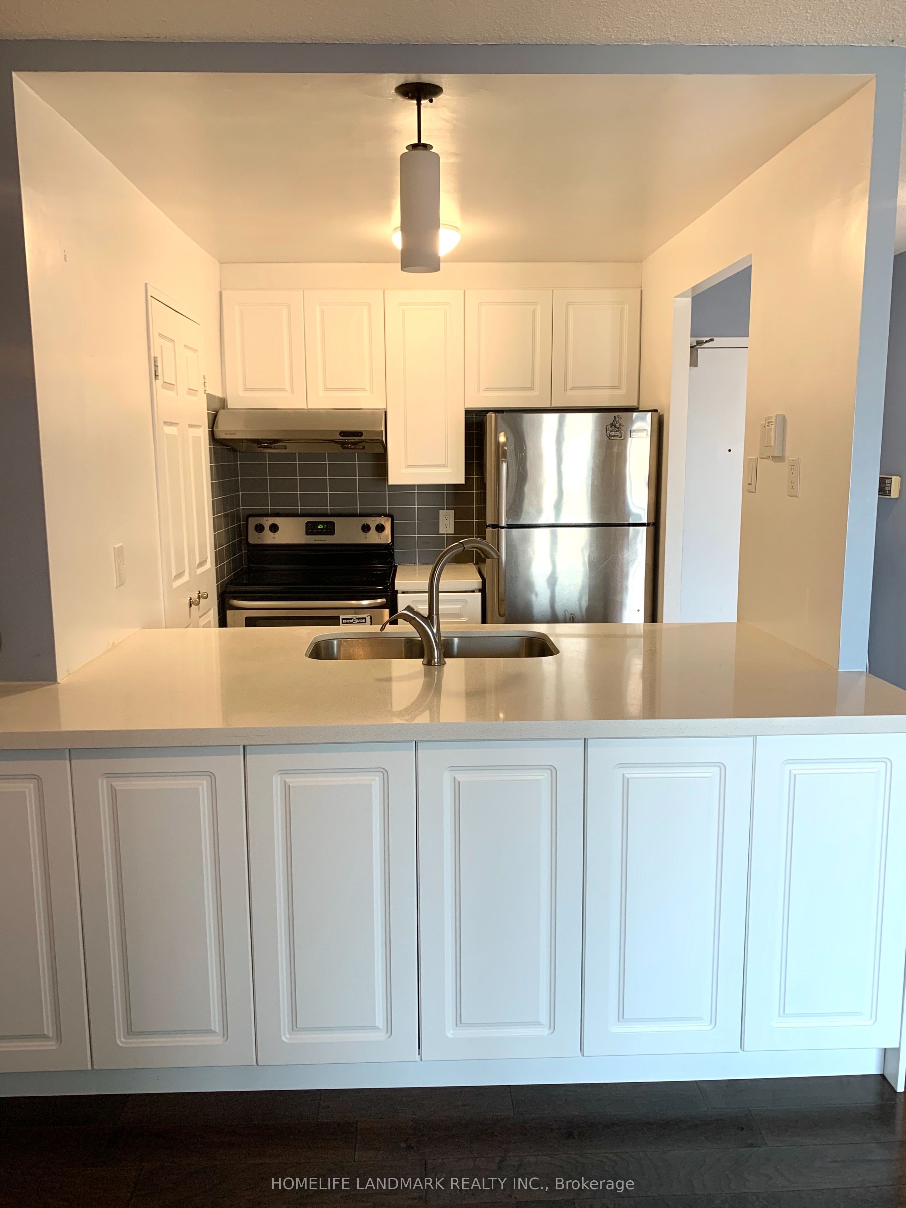 265 Enfield Place 2001, Mississauga, ON L5B 3Y6 photo 4