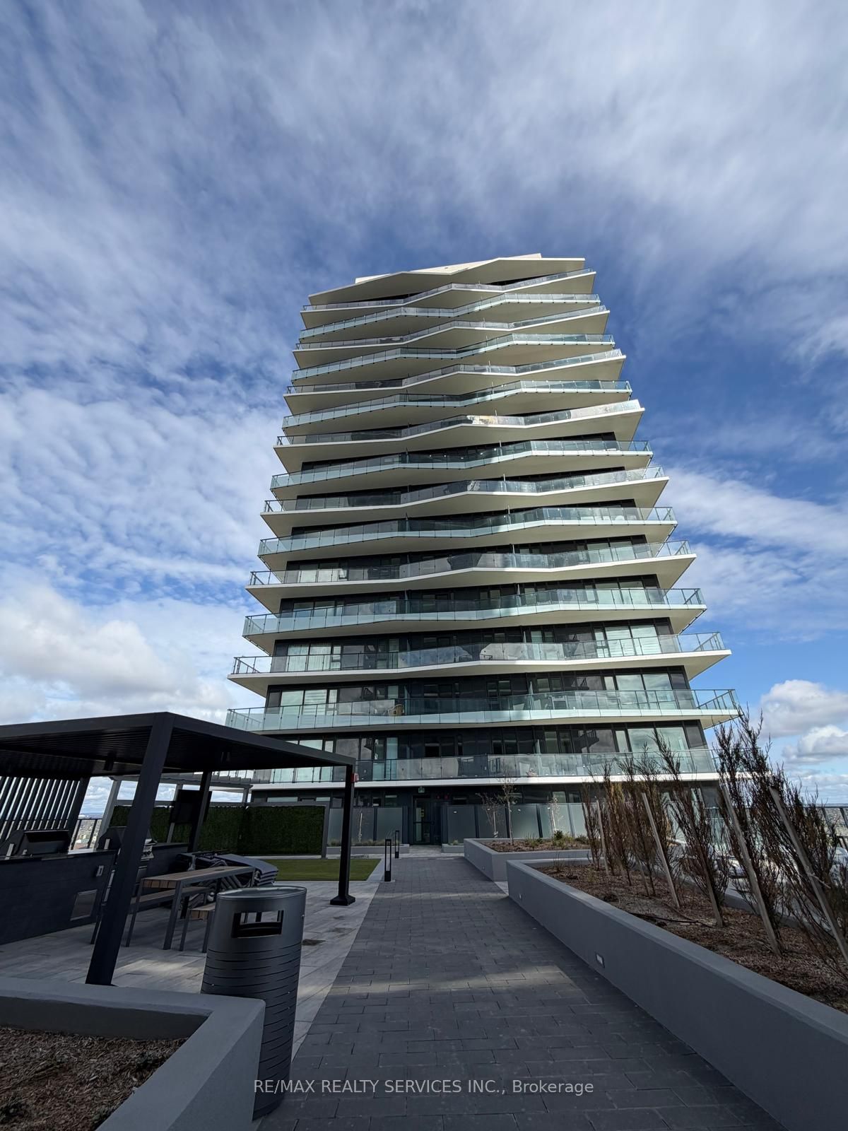 15 Skyridge Drive E 2314, Brampton, ON L6P 4S3