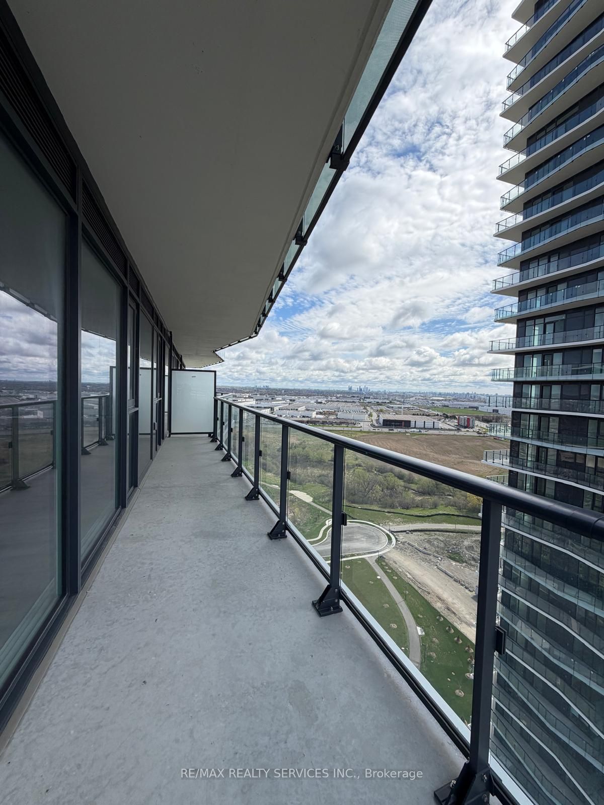 15 Skyridge Drive E 2314, Brampton, ON L6P 4S3 photo 2