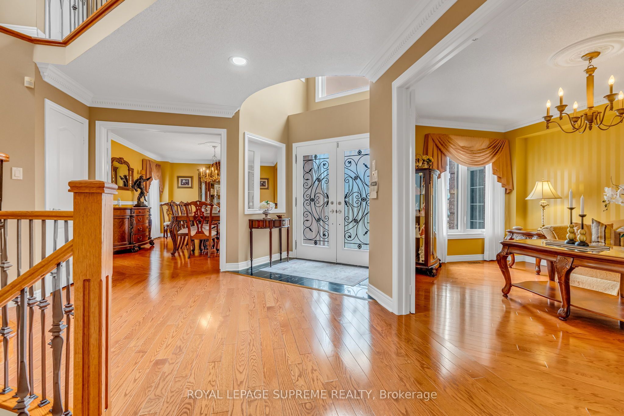 2819 Duncairn Drive, Mississauga, ON L5M 5C6 photo 4