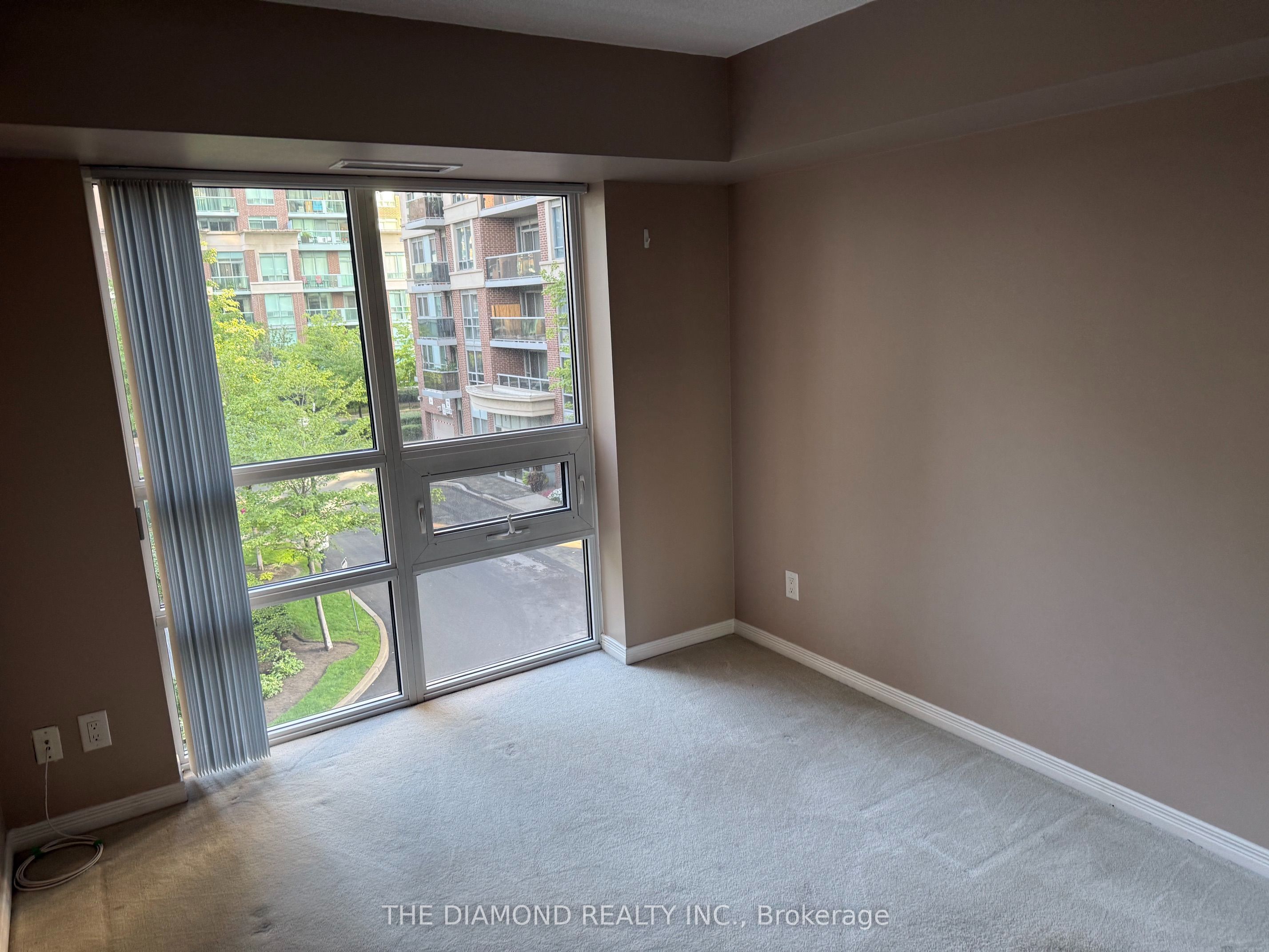 3 Michael Power Place 308, Toronto, ON M9A 0A2 photo 5