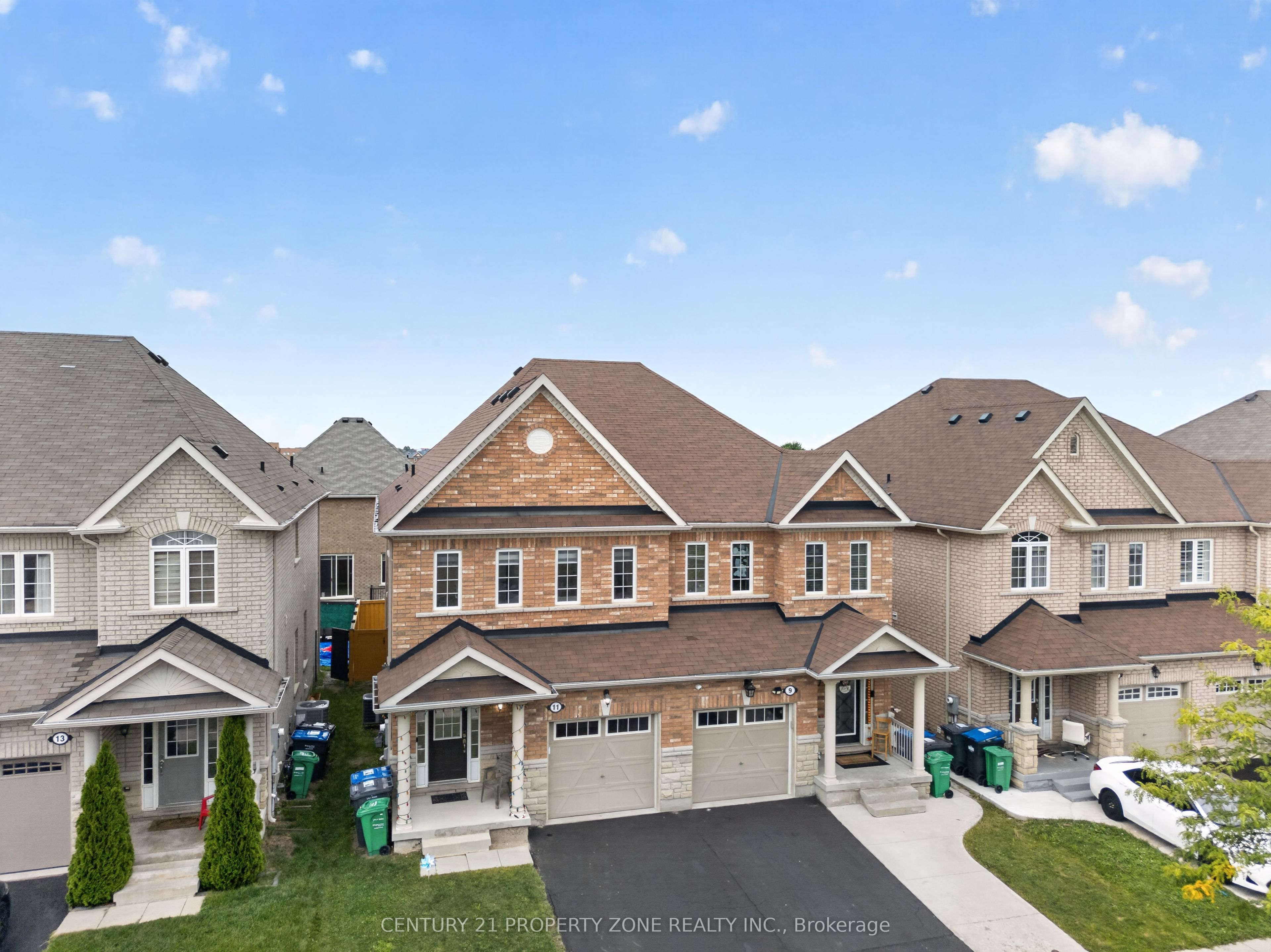11 Selsdon Street, Brampton, ON L6X 3E3 photo 2