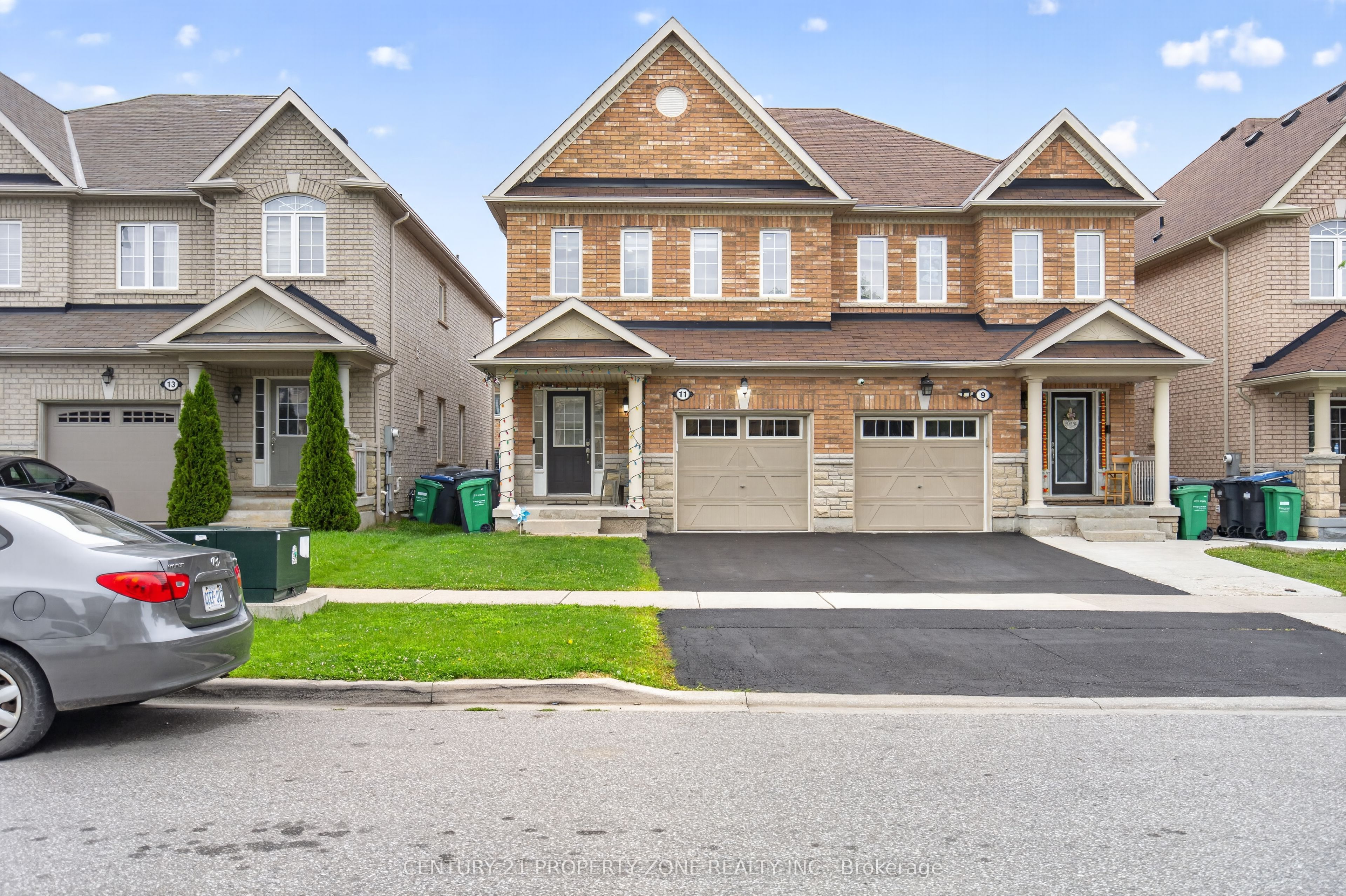 11 Selsdon Street, Brampton, ON L6X 3E3 photo 3