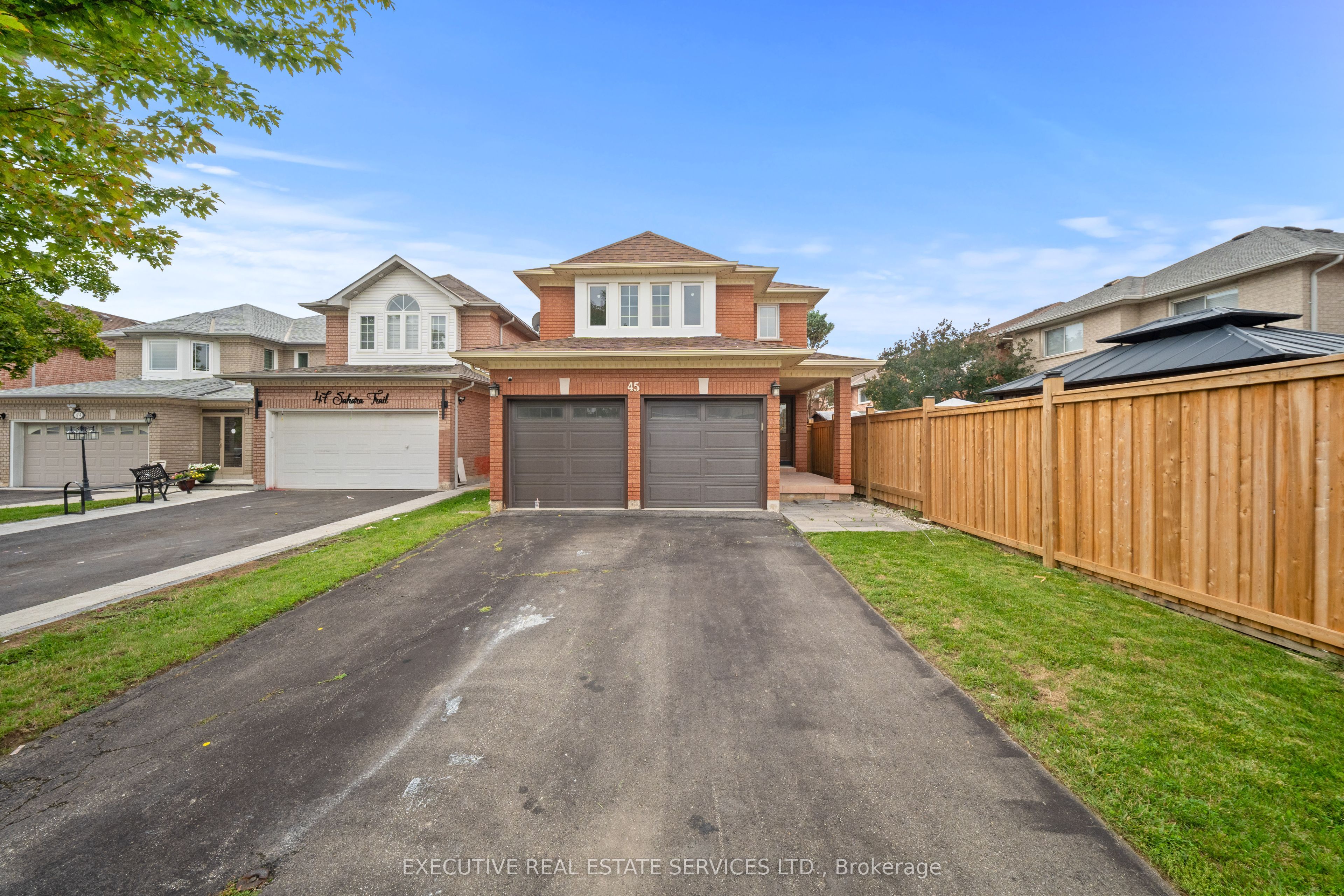 45 Sahara Trail, Brampton, ON L6R 1P3 photo 2