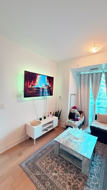 20 Shore Breeze Drive 2603, Toronto, ON M8V 0C7 photo 3