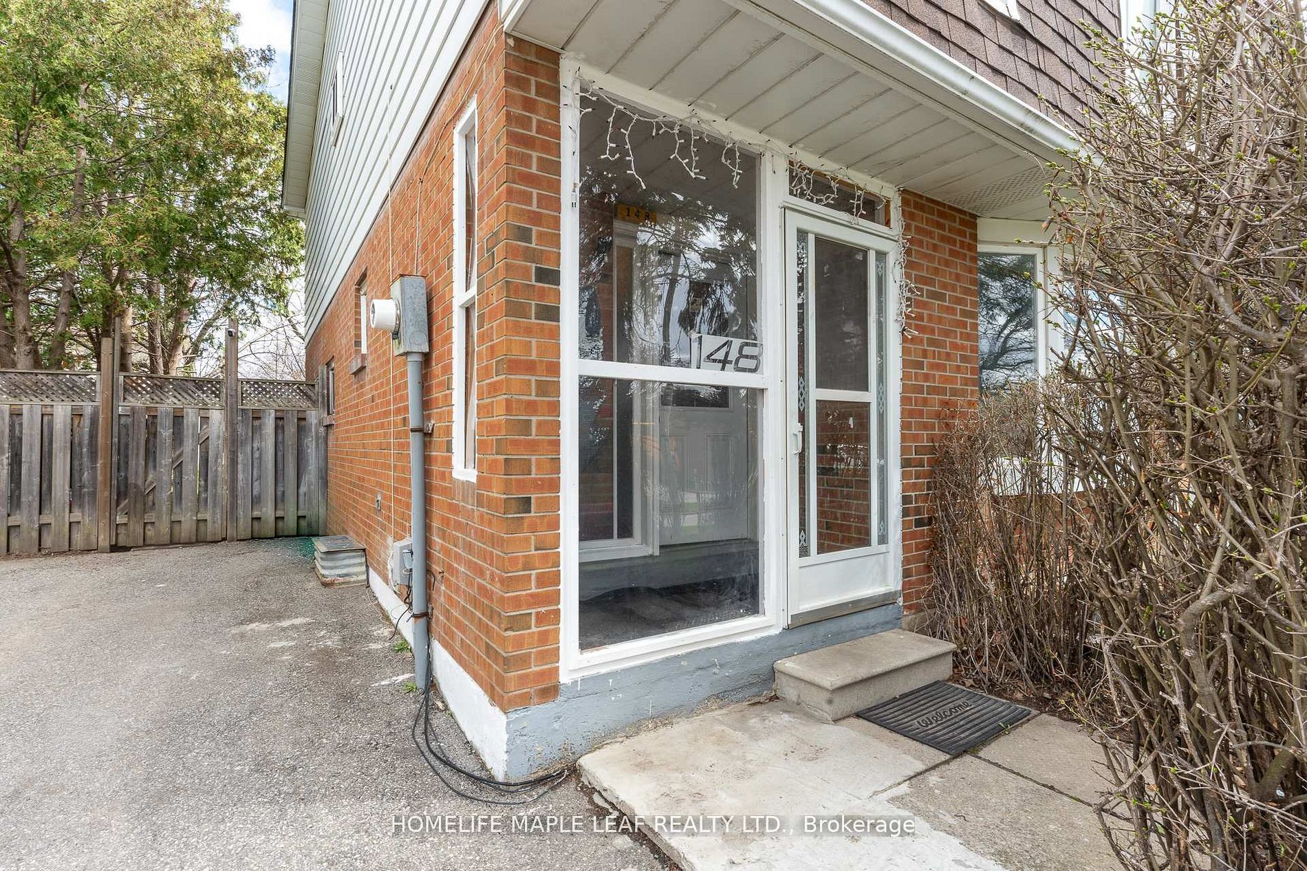 148 Hansen Road N, Brampton, ON L6V 2G6 photo 4