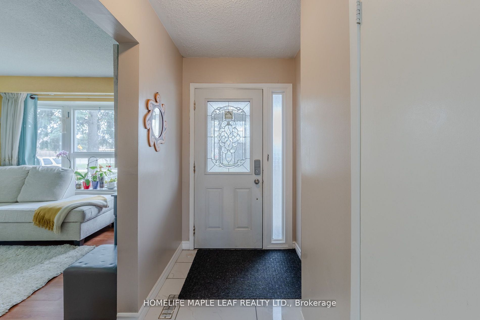 148 Hansen Road N, Brampton, ON L6V 2G6 photo 5