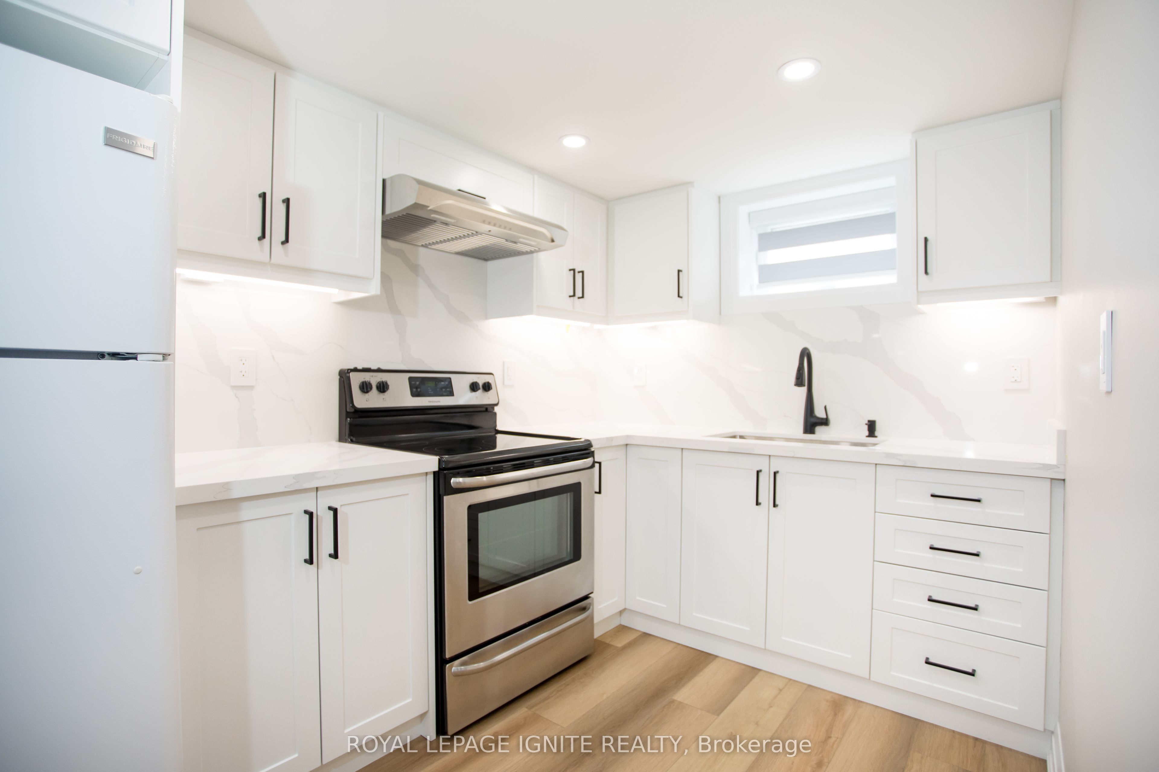 38 Parent Avenue Bsmt, Toronto, ON M3M 1Z7 photo 5