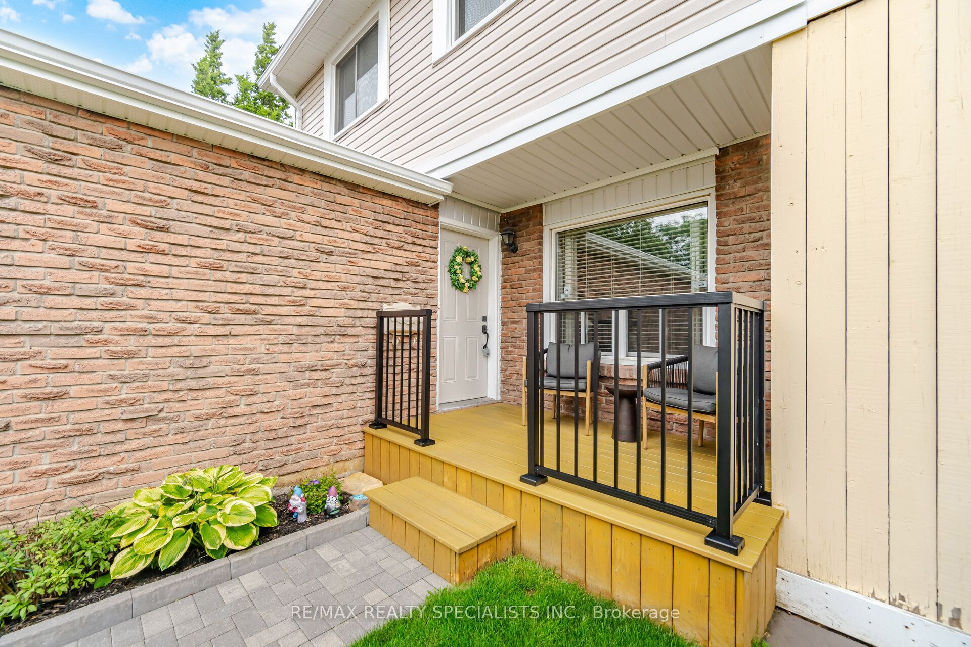 6851 Avila Road, Mississauga, ON L5N 1R9 photo 2