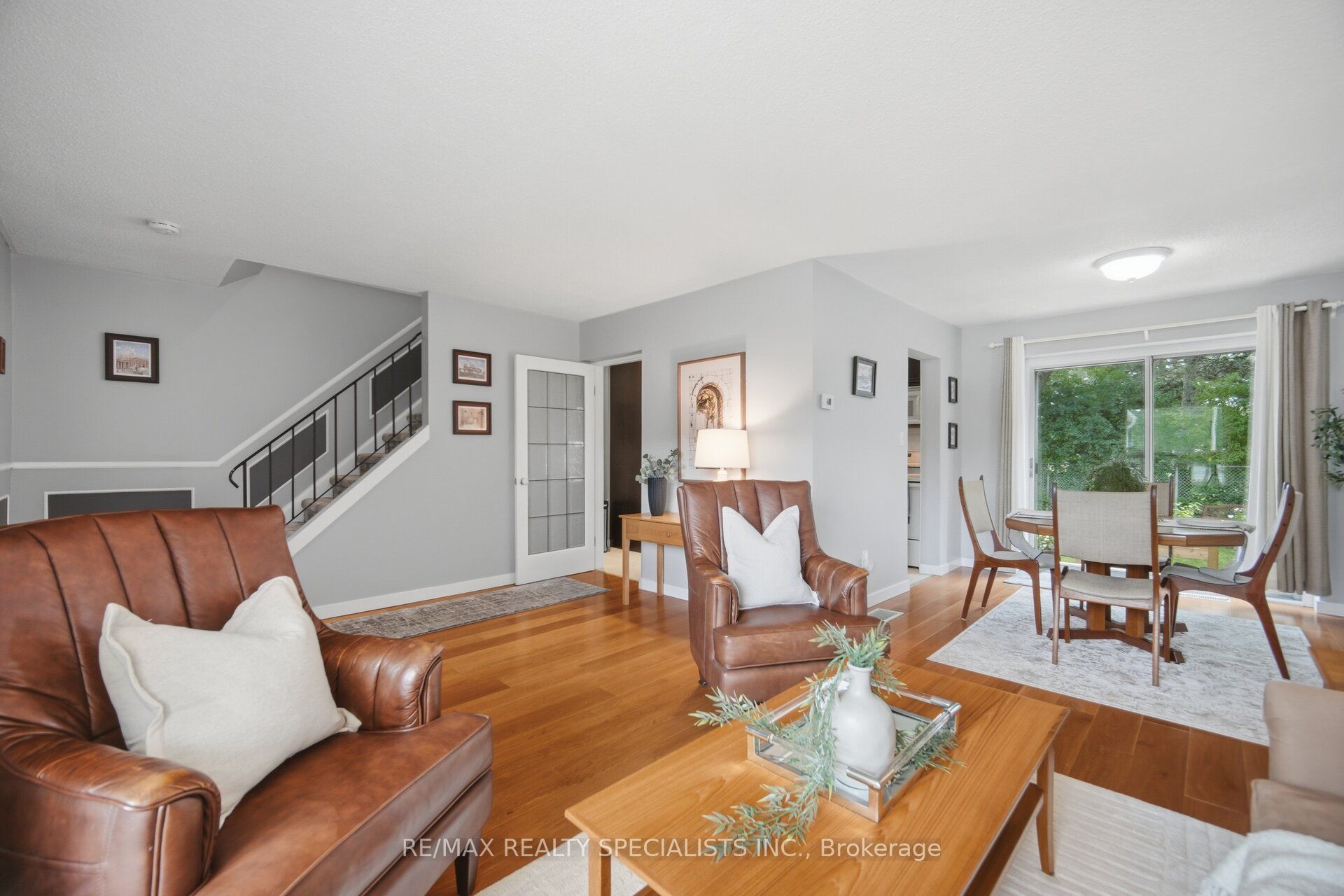 6851 Avila Road, Mississauga, ON L5N 1R9 photo 5