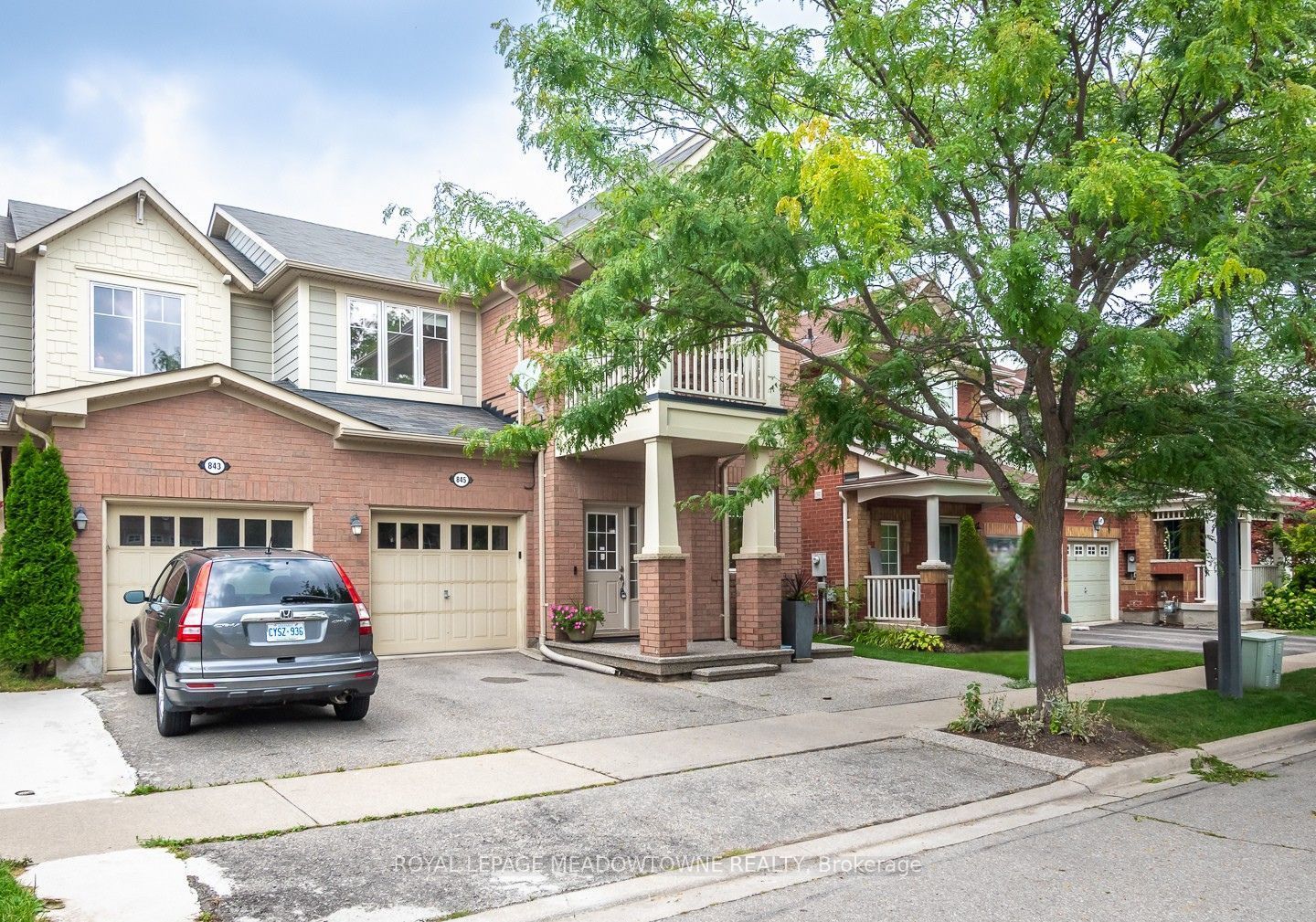 845 Gifford Crescent, Milton, ON L9T 0L2 photo 2