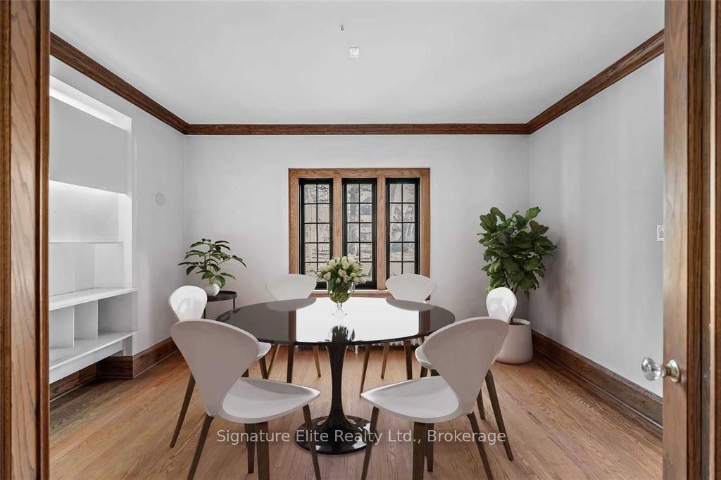33 Kings Lynn Road, Toronto, ON M8X 2N3 photo 3