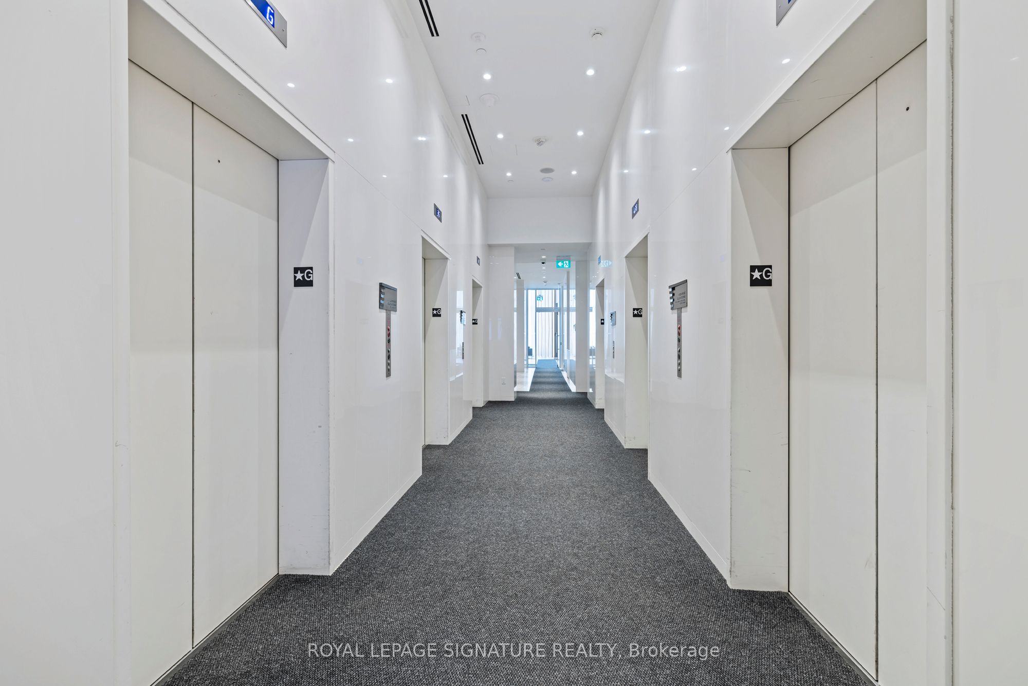 3883 Quartz Road 2105, Mississauga, ON L5B 4M6 photo 3