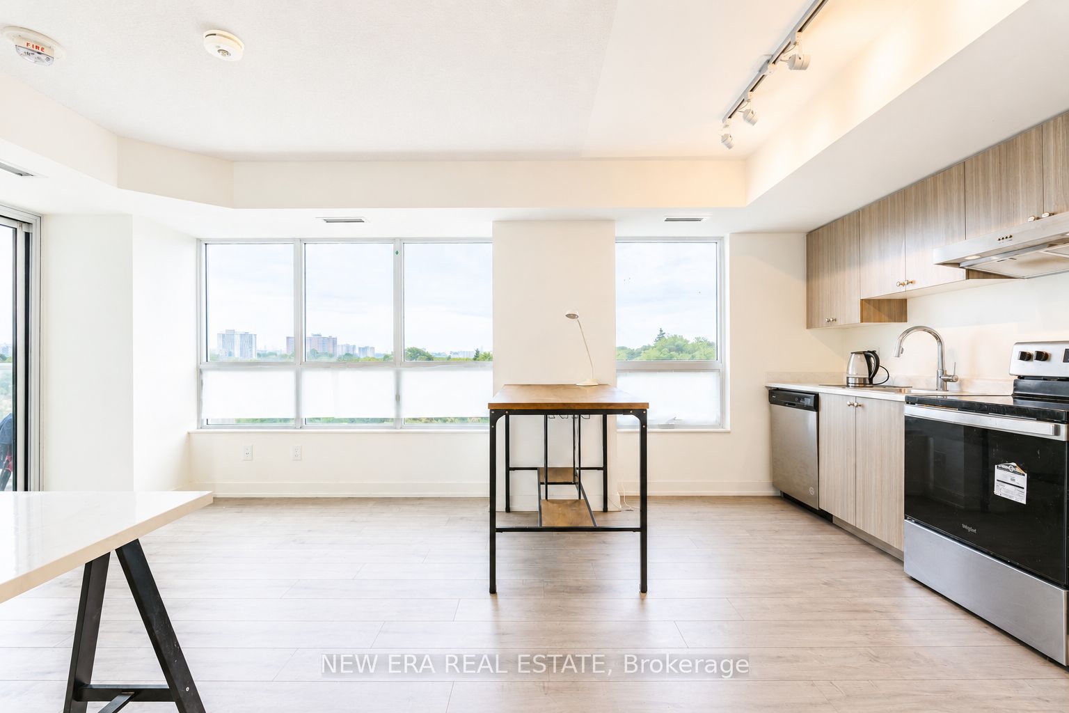 10 Wilby Crescent 506, Toronto, ON M9N 0B6 photo 2