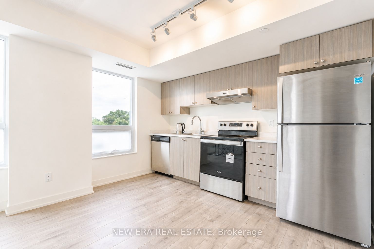 10 Wilby Crescent 506, Toronto, ON M9N 0B6 photo 3