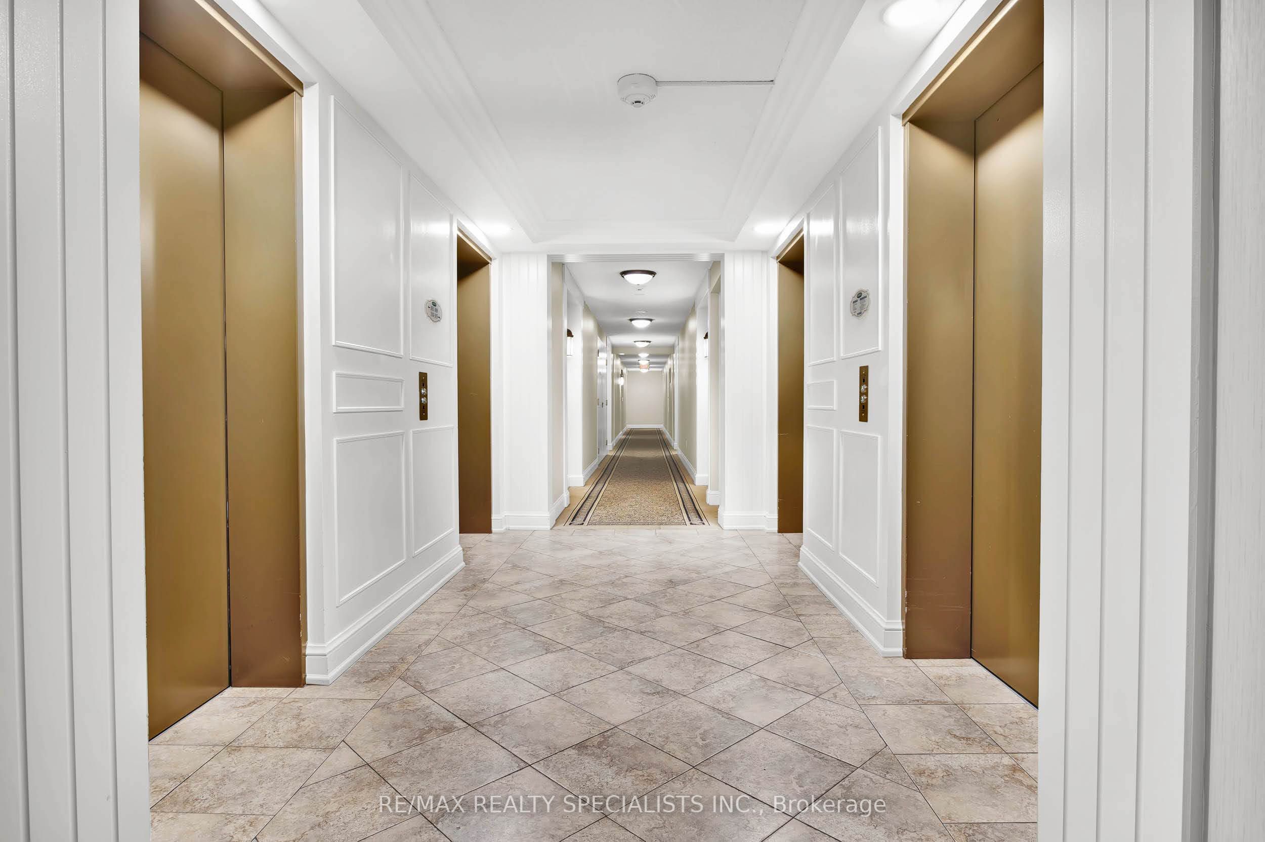 710 Humberwood Boulevard 1404, Toronto, ON M9W 7J5 photo 3