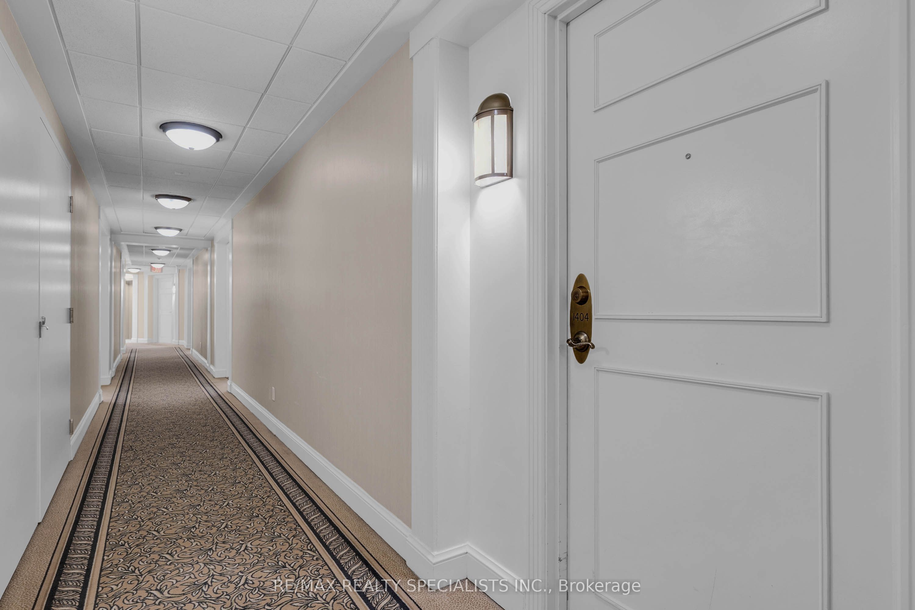 710 Humberwood Boulevard 1404, Toronto, ON M9W 7J5 photo 4